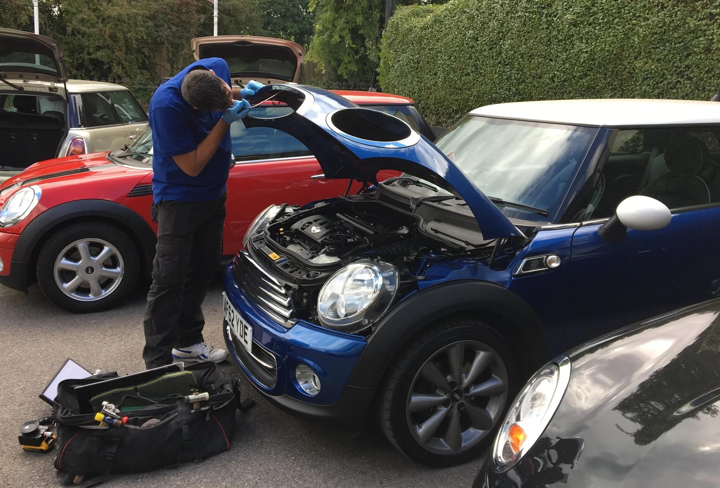 Car Dents Best Fastest And Most Affordable Mobile Dent Removal