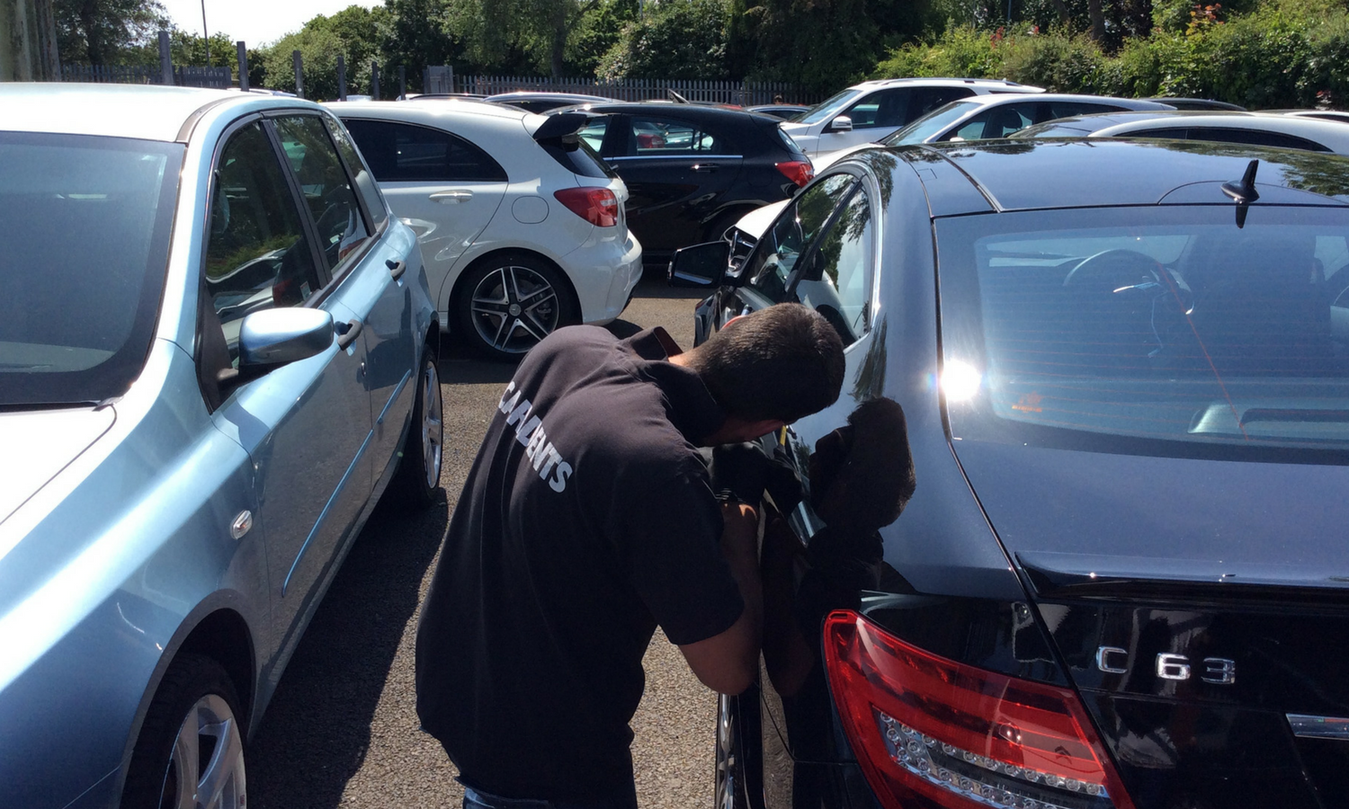 Header+Car+Dent+Working.png