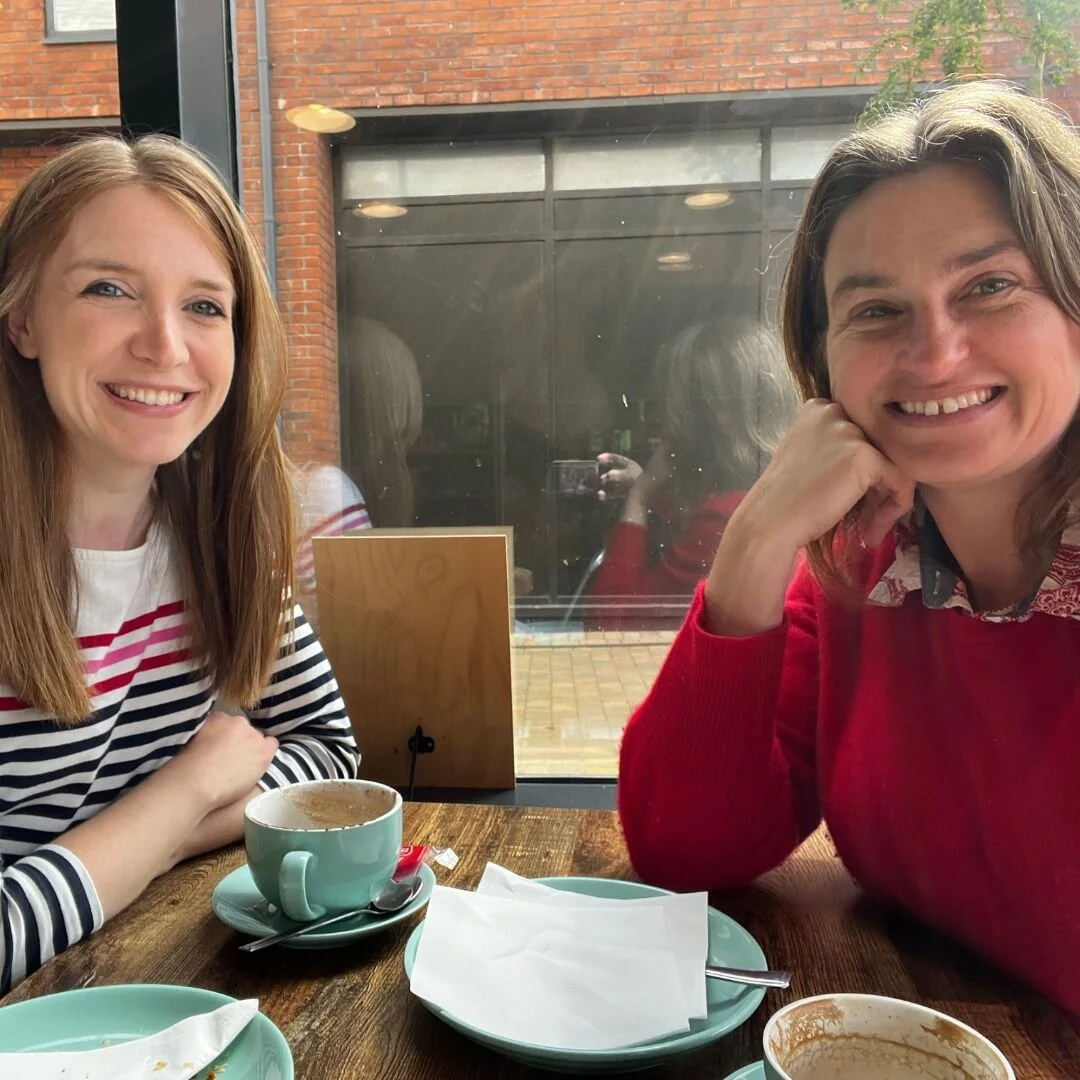 We work remotely here at 9-2-3, which is why it's great to get together every now and again for a catch up!

Thanks for the lovely coffee @spokescoffee! ☕️

#catchingup #workmeeting #remoteworking #teamcatchup #flexibleworking #flexiblejob #heyfordpa