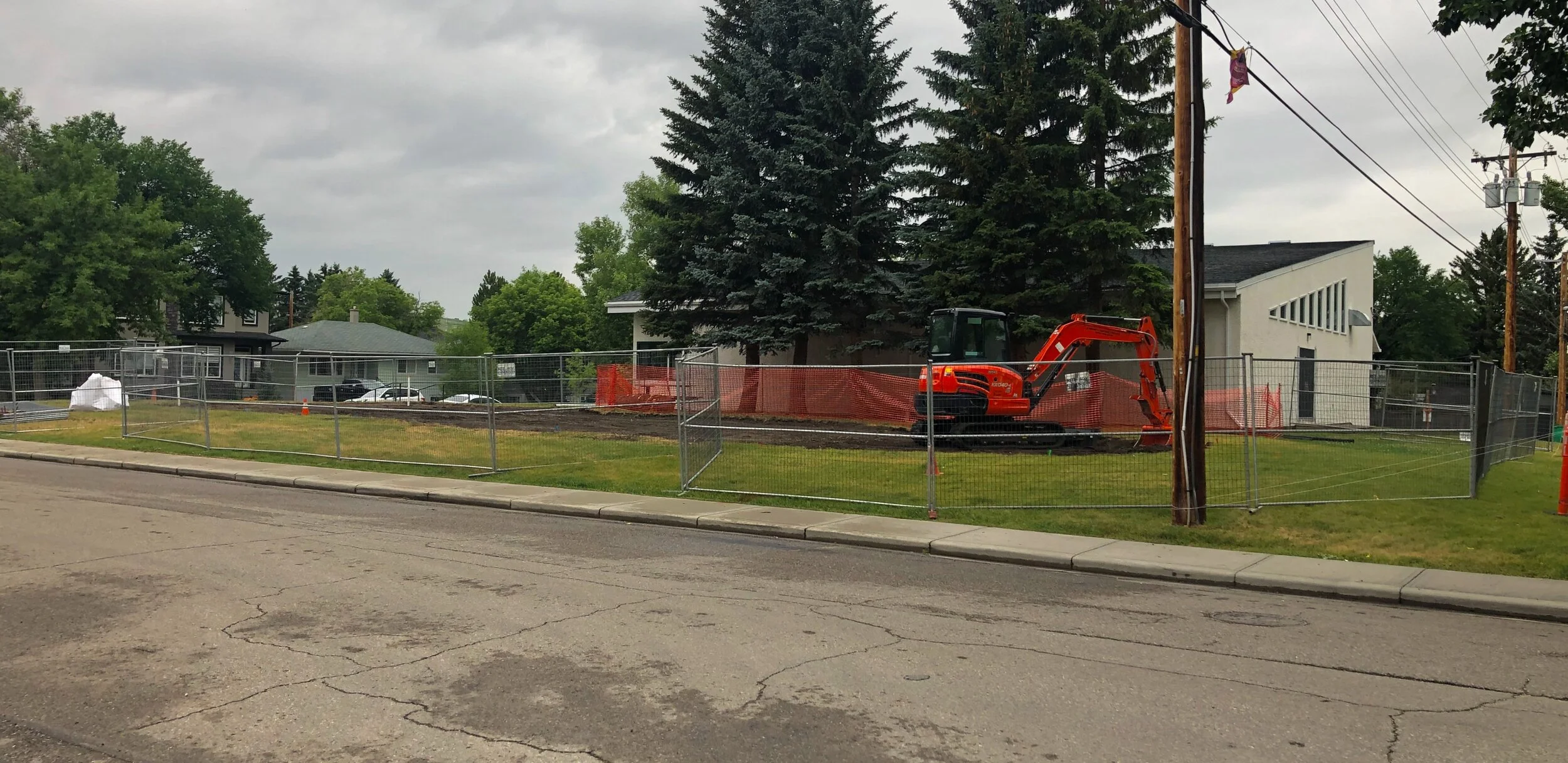 Highland Park is Getting a Rain Garden!