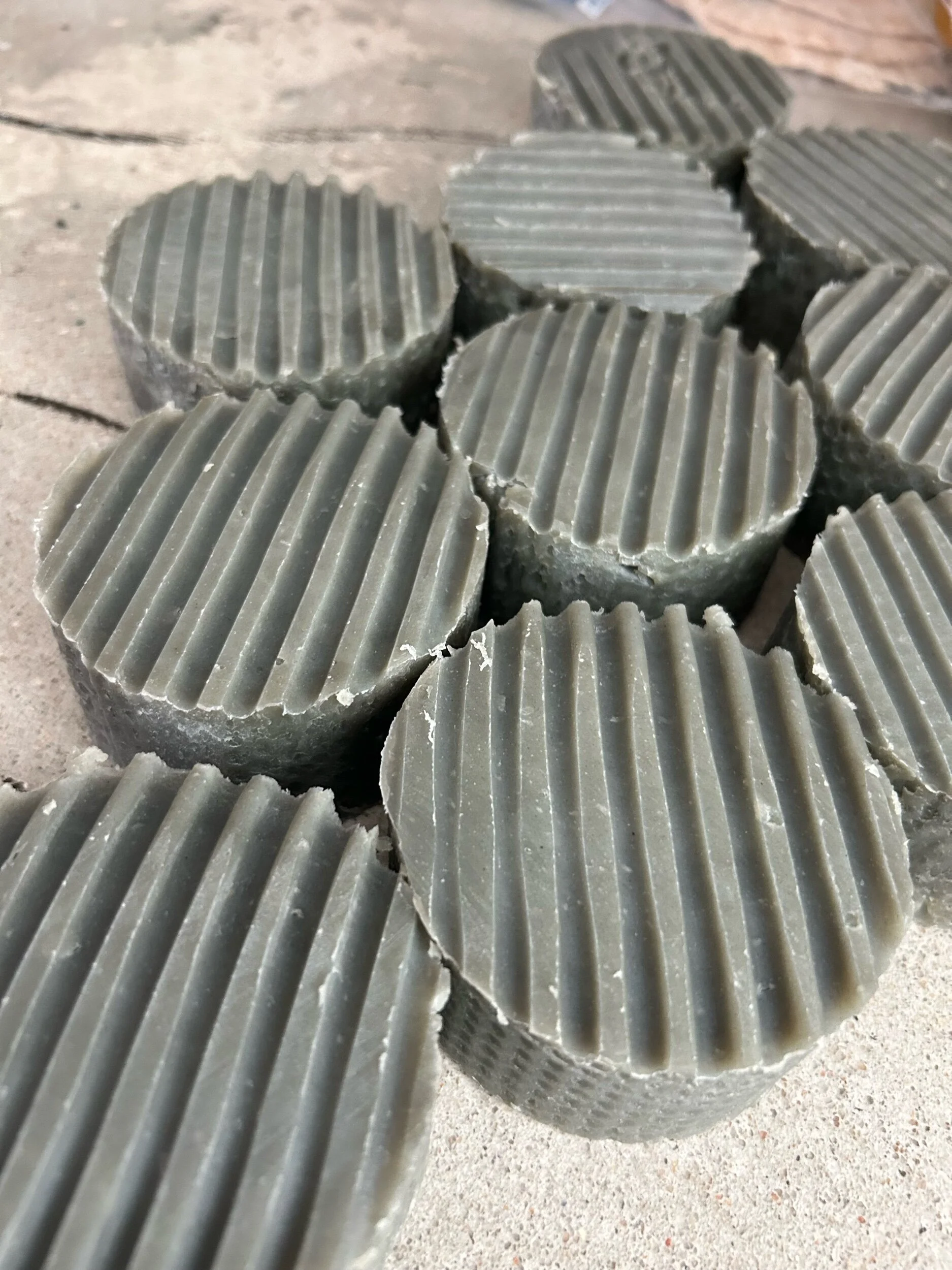 BA10BA29-ED40-40E3-B512-74397EA28432