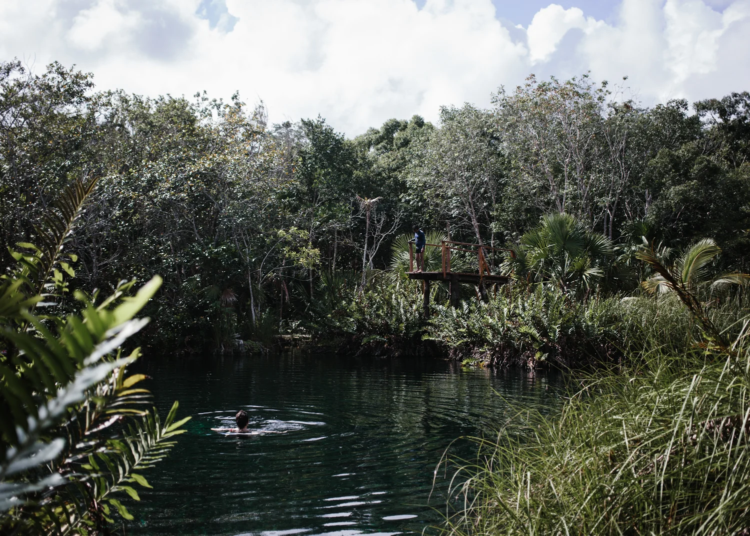 Travel_web_015.jpg