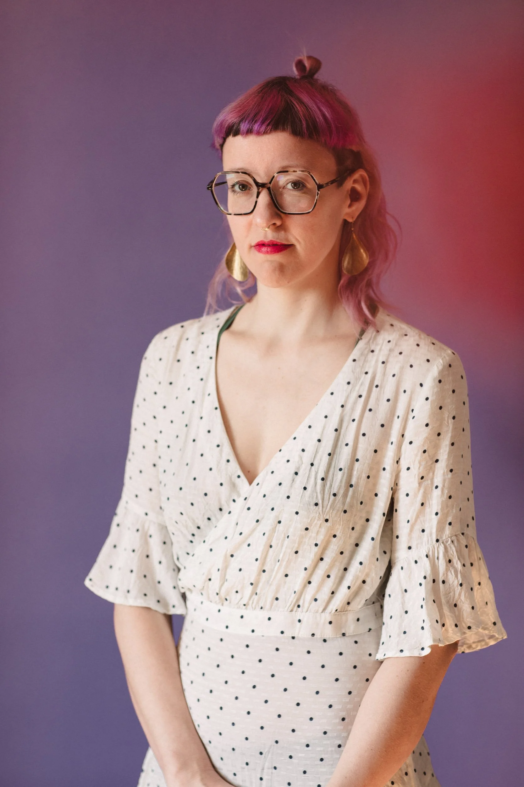 Kiesendahl_Portraitfotografie_CrocusBAckground.jpg