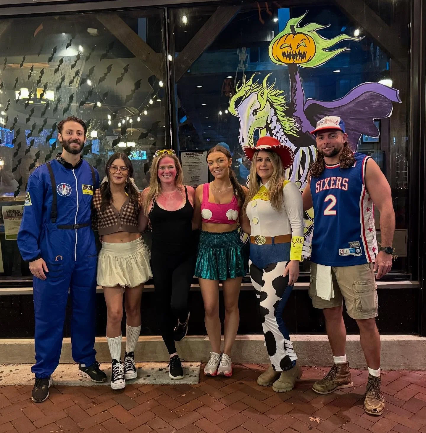 Halloween Round 2 Crew! 👻