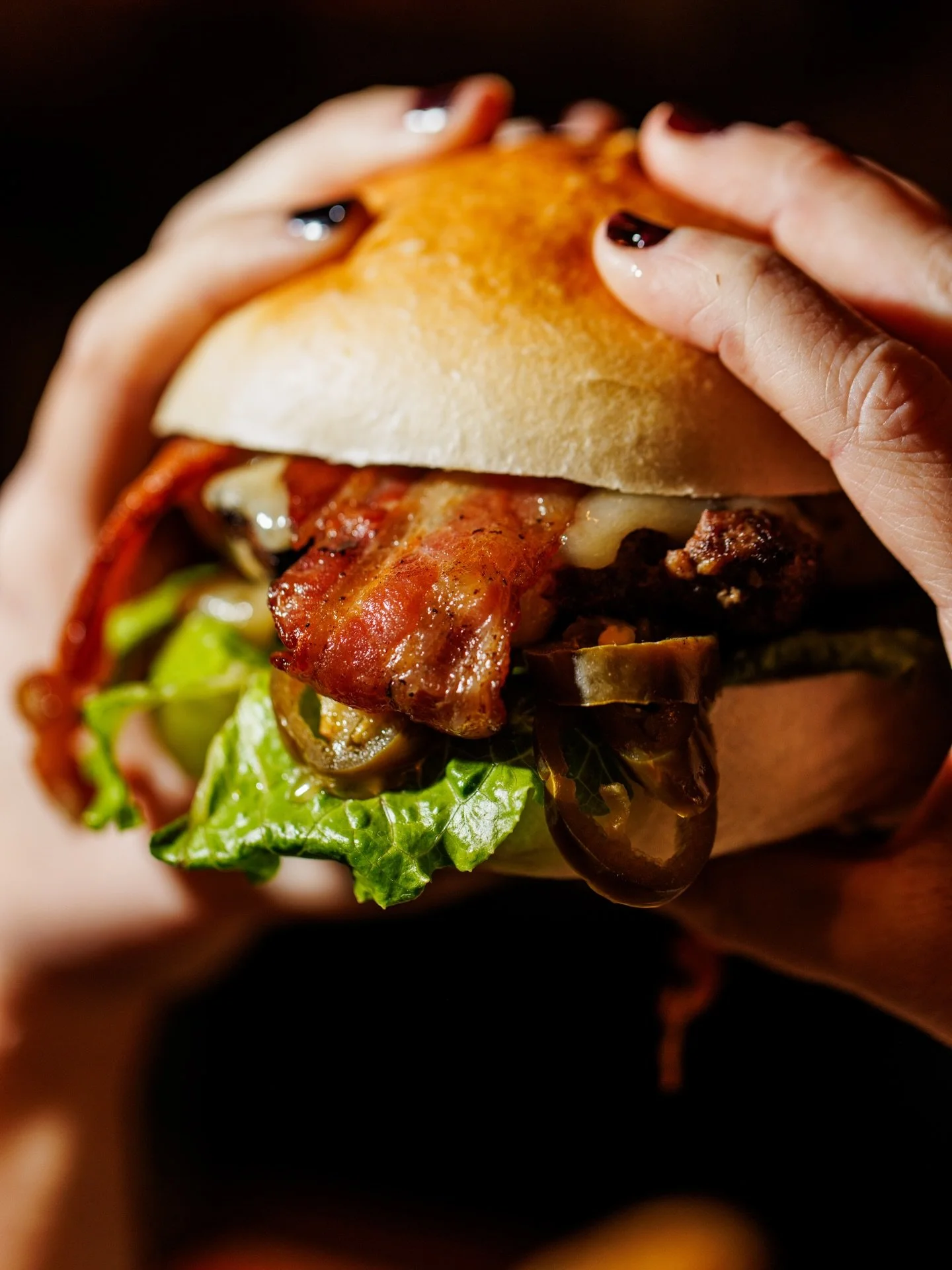 🍔 Burger Monday &ndash; Every burger on our menu is discounted, or Build Your Own Burger starting at just $9! Stack it up just the way you like it.

&spades;️&hearts;️&clubs;️&diams;️ All In Mondays &ndash; Free Weekly Poker Night!
🃏 Sign-ups start