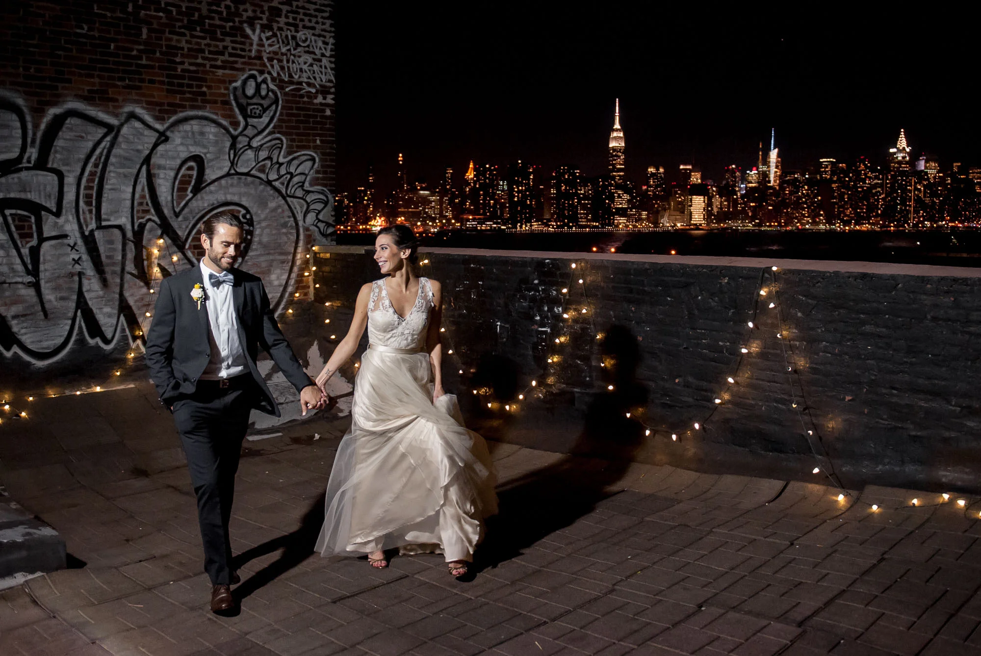 DSC_8847greenpoint-lofts-brooklyn-wedding-057.jpg