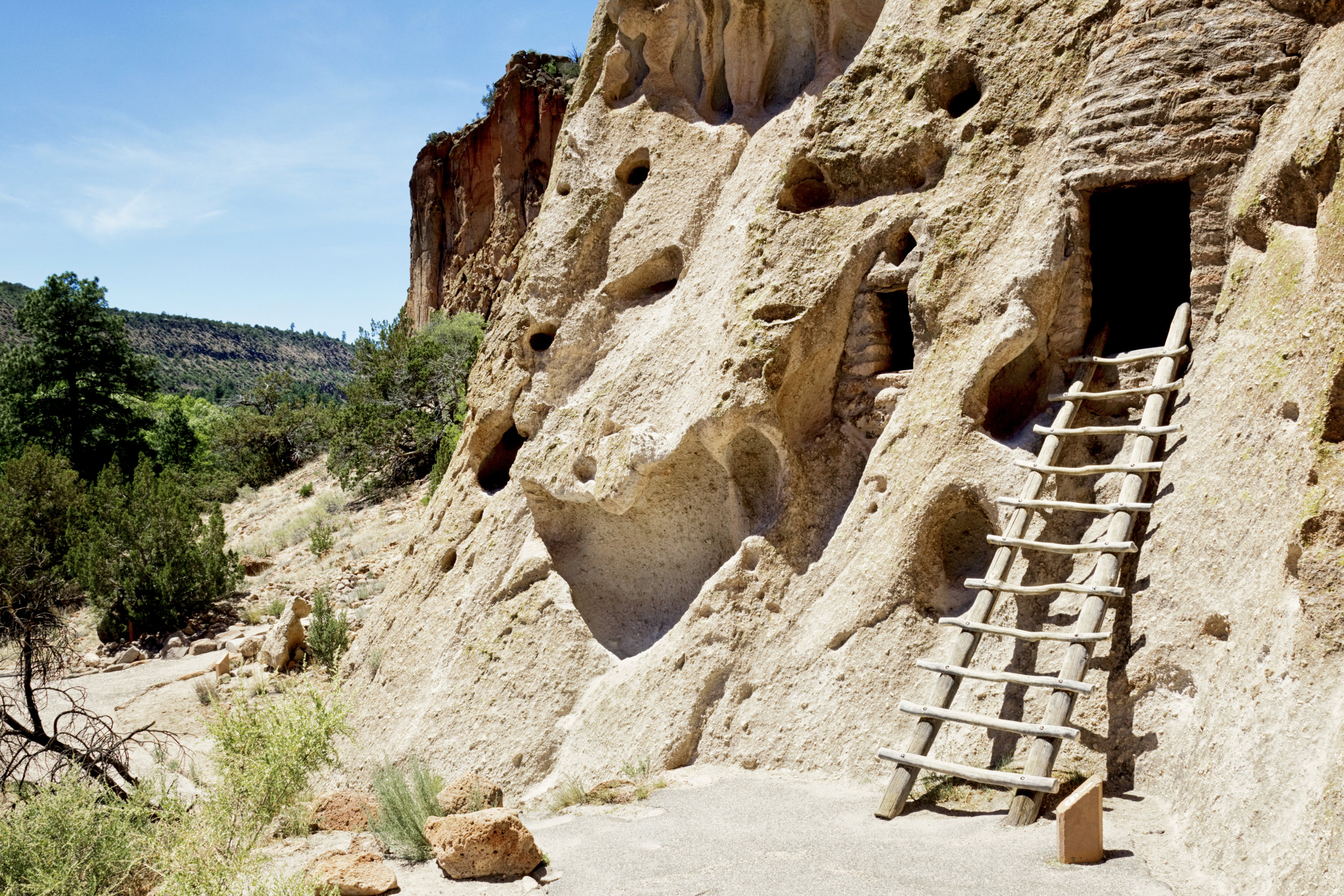 iStock bandelier.jpg