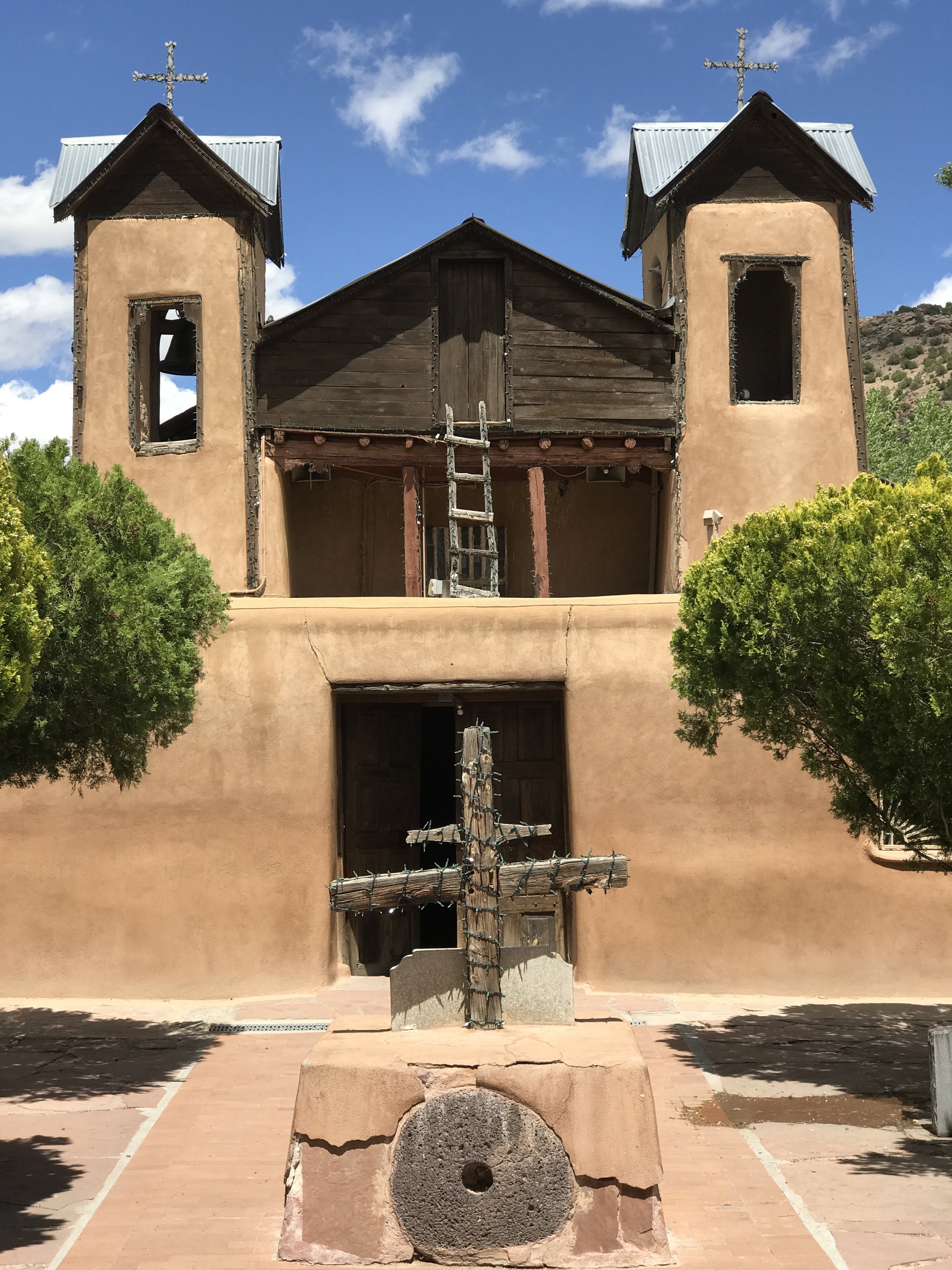 El Sanctuario De Chimayo 