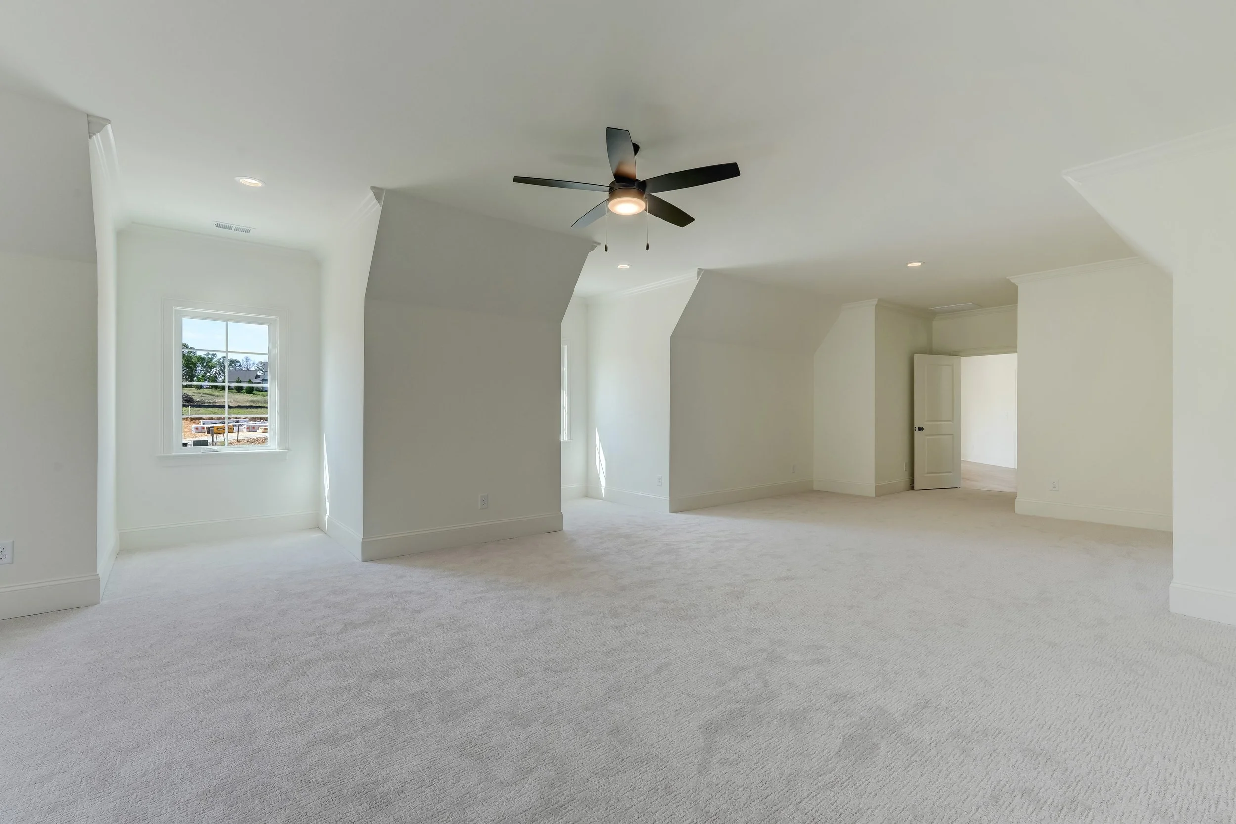 8796 Knoll Creek Ct Oak Ridge-print-031-026-Bonus Room-4200x2800-300dpi.jpg