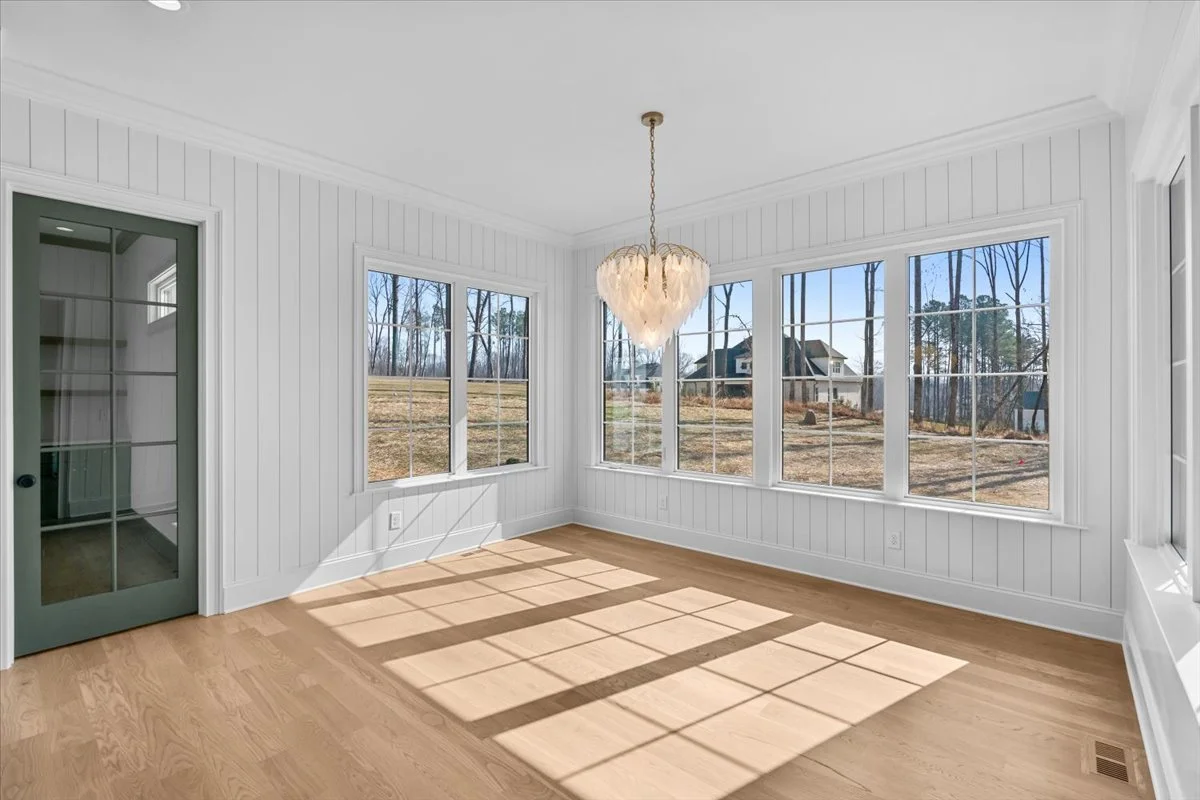 17-Megan 8105 Falcon-17.jpg