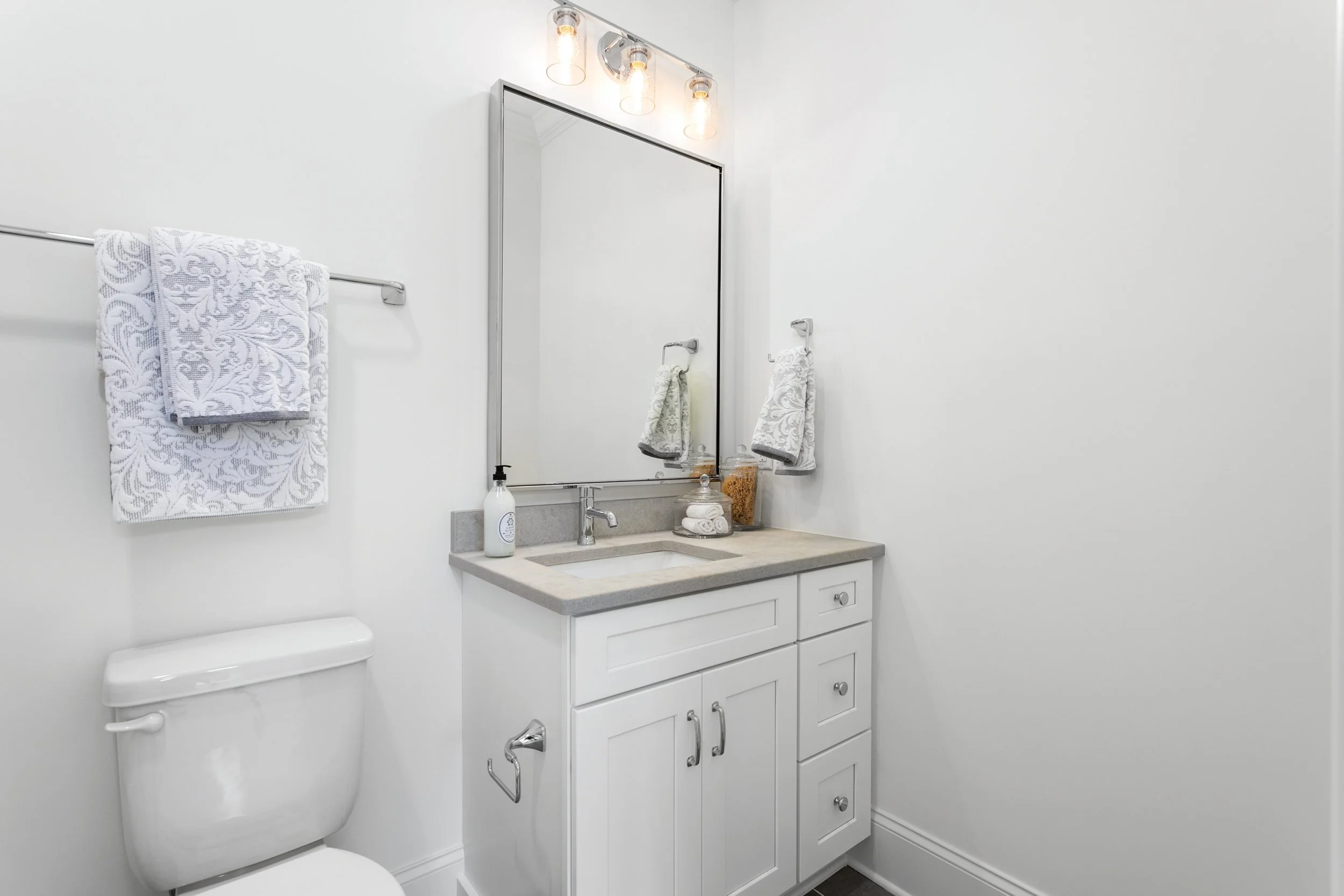 8198 Falcon Trail-53.jpg