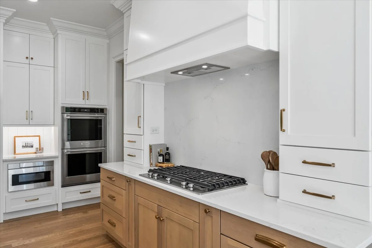 21-Megan 8199 Falcon-21.jpg