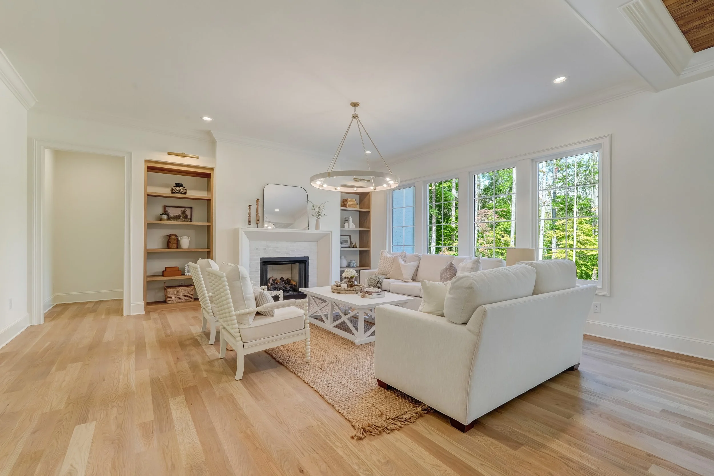 8796 Knoll Creek Ct Oak Ridge-print-010-029-Great Room-4200x2800-300dpi.jpg