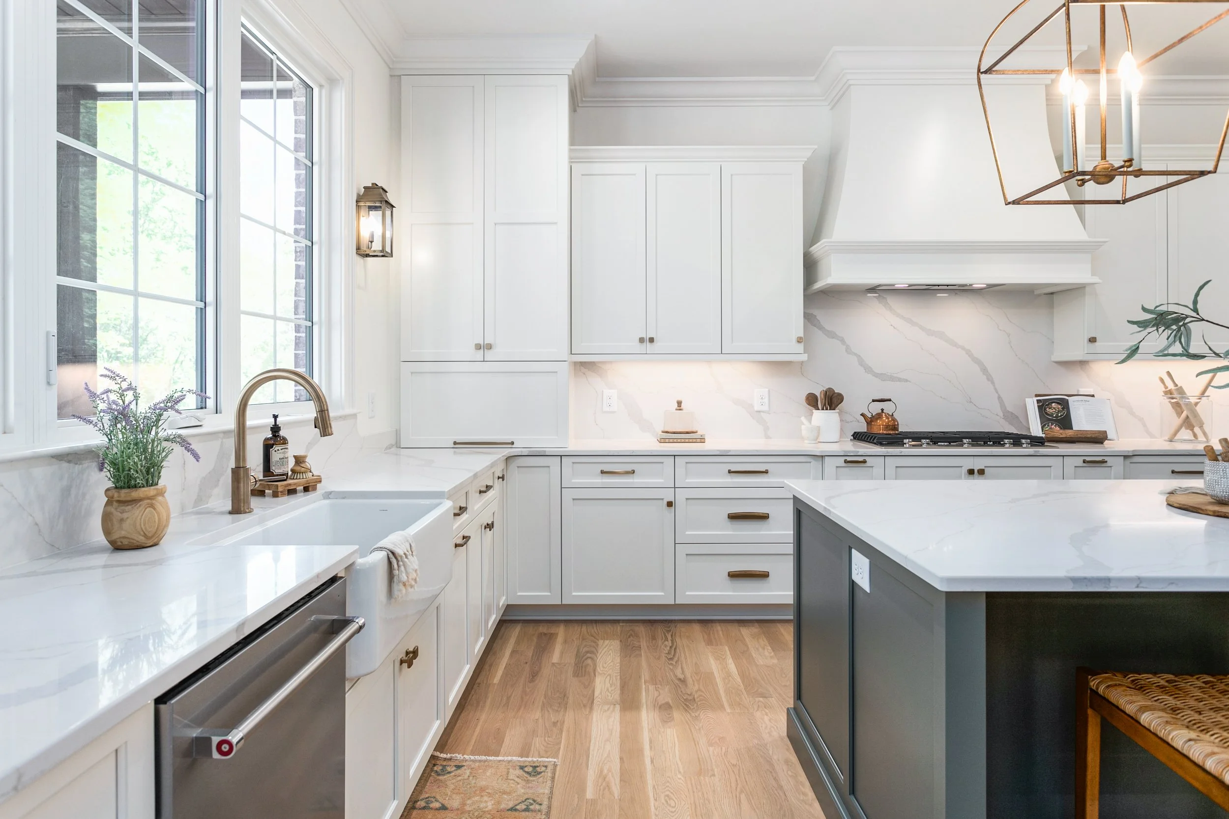 8198 Falcon Trail-18.jpg