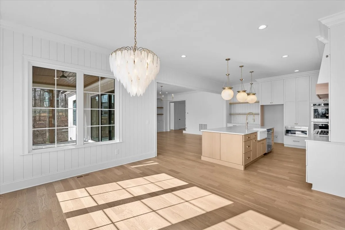 19-Megan 8105 Falcon-19.jpg