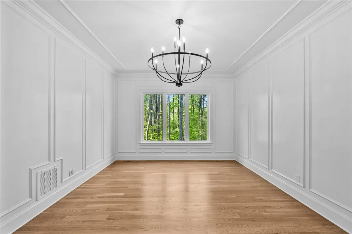 28-Megan 8199 Falcon-28.jpg