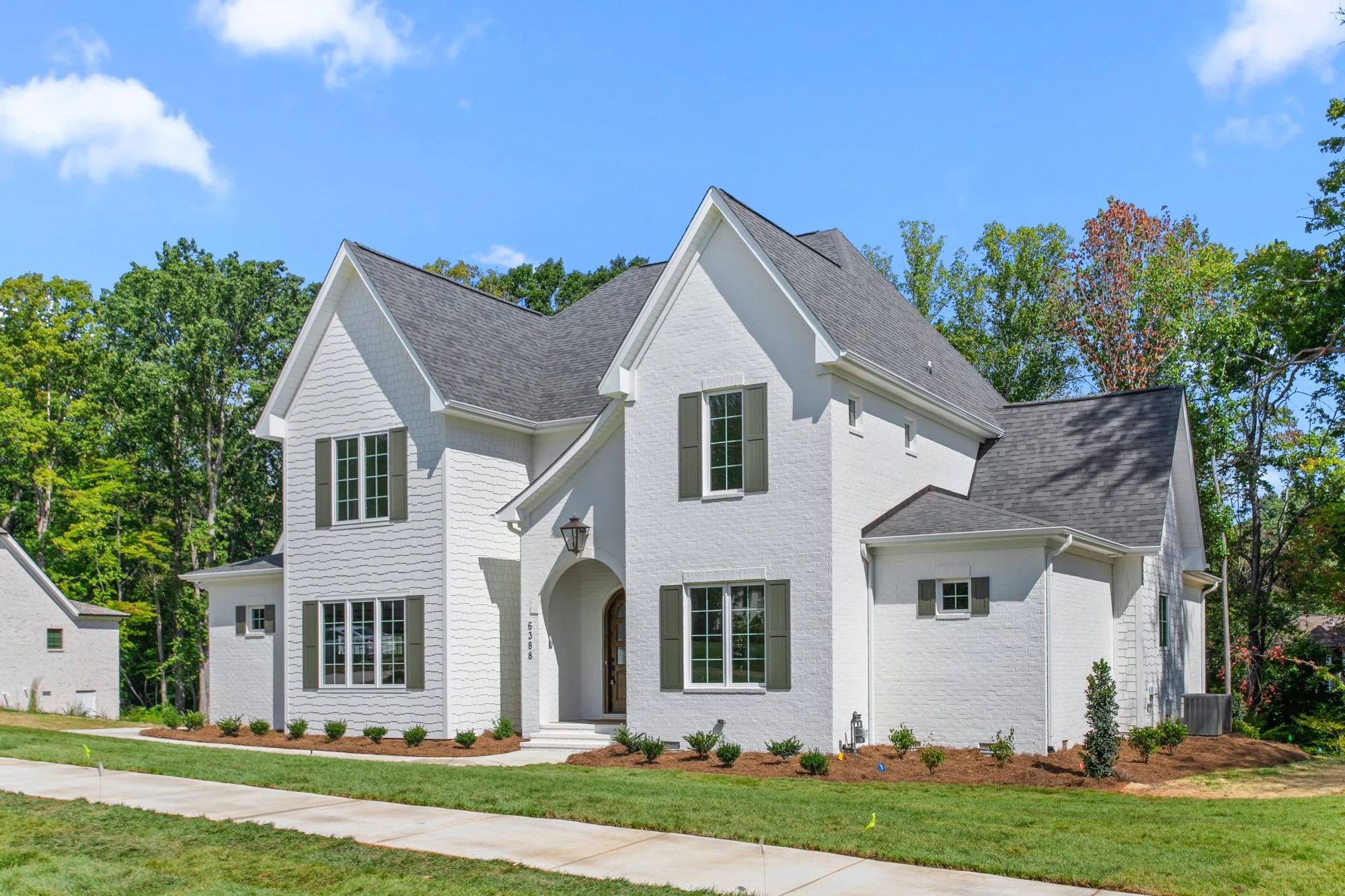 6388 Whitaker Trce-3.jpg