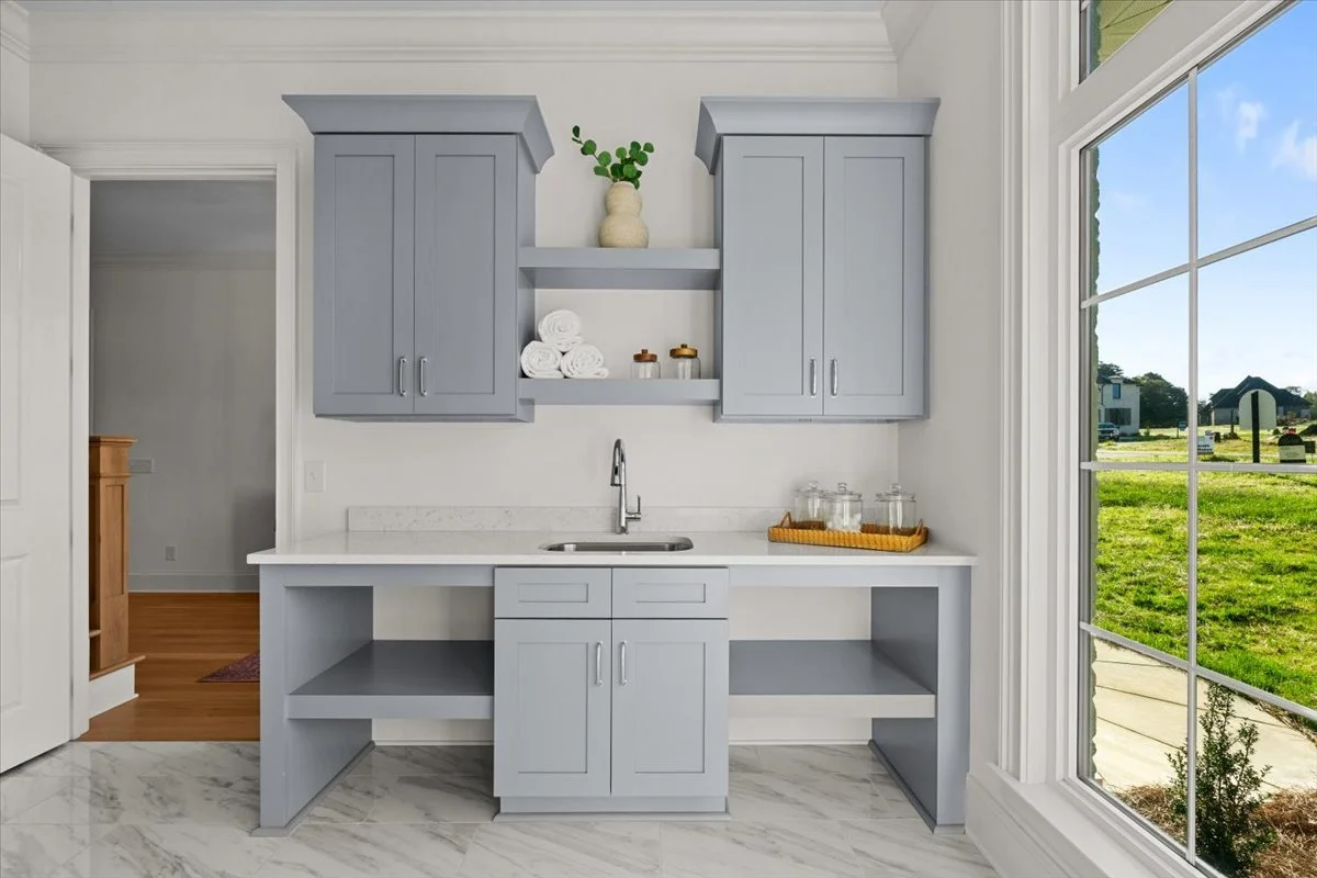 18-Megan 7784 Polar-18.jpg