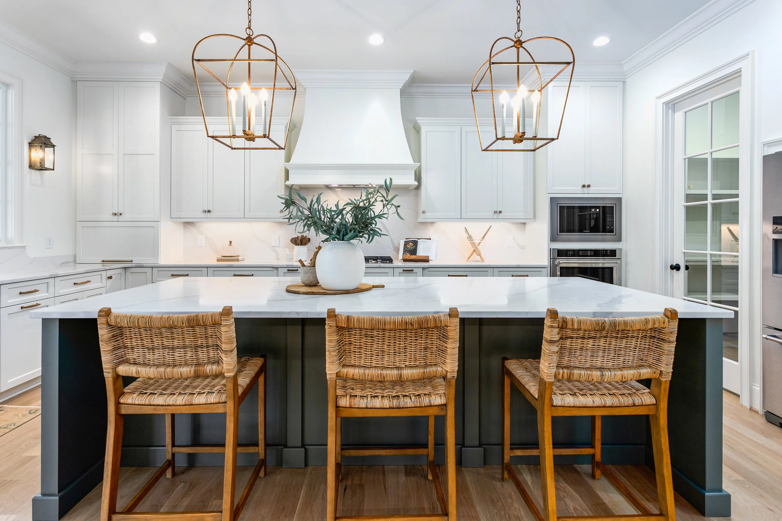 8198 Falcon Trail-17.jpg