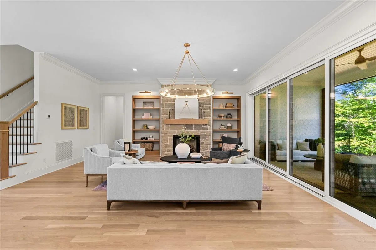 37-Megan 7784 Polar-6.jpg