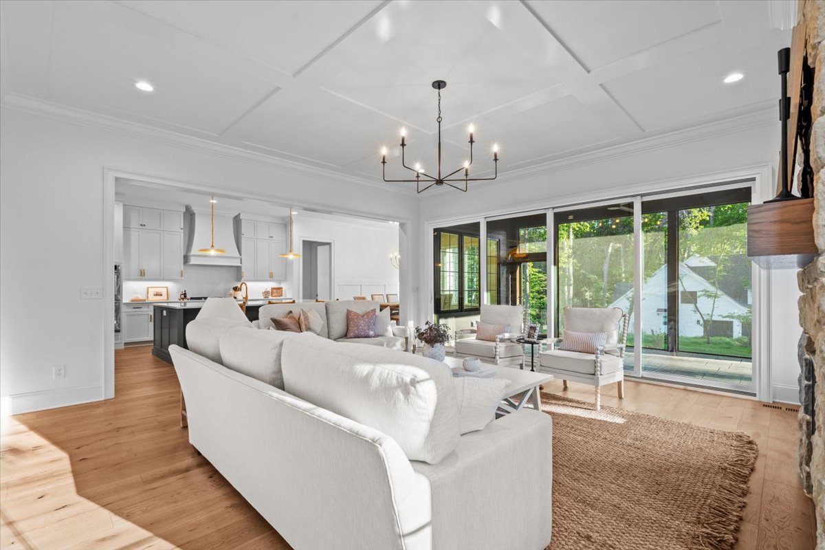 11-Megan 7792 Polar Reshoot-13.jpg