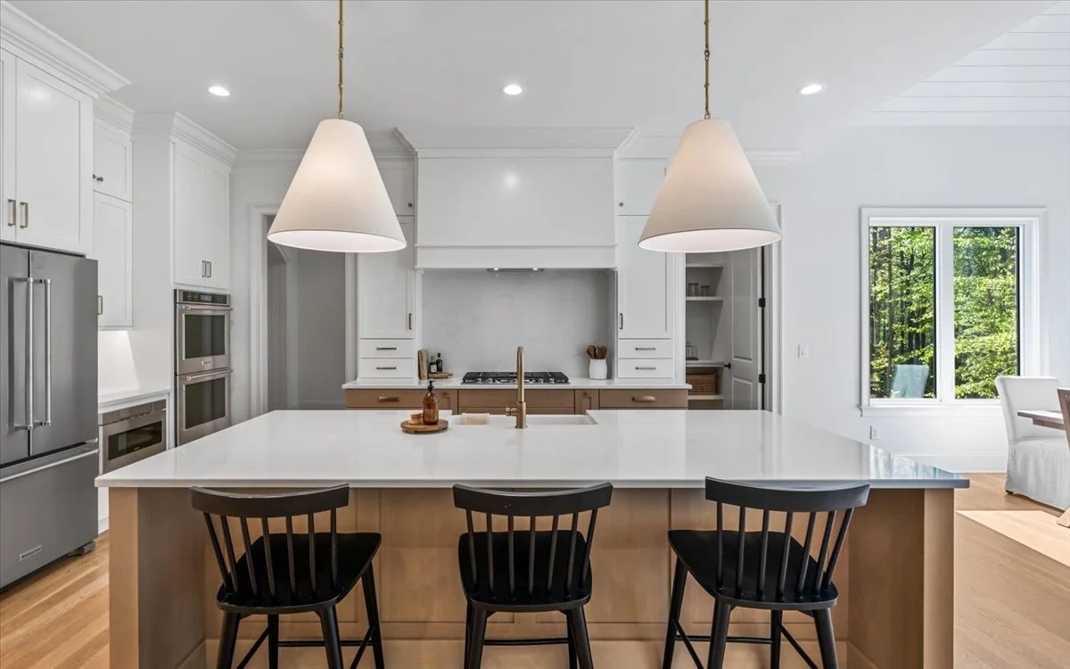 17-Megan 8199 Falcon-17.jpg