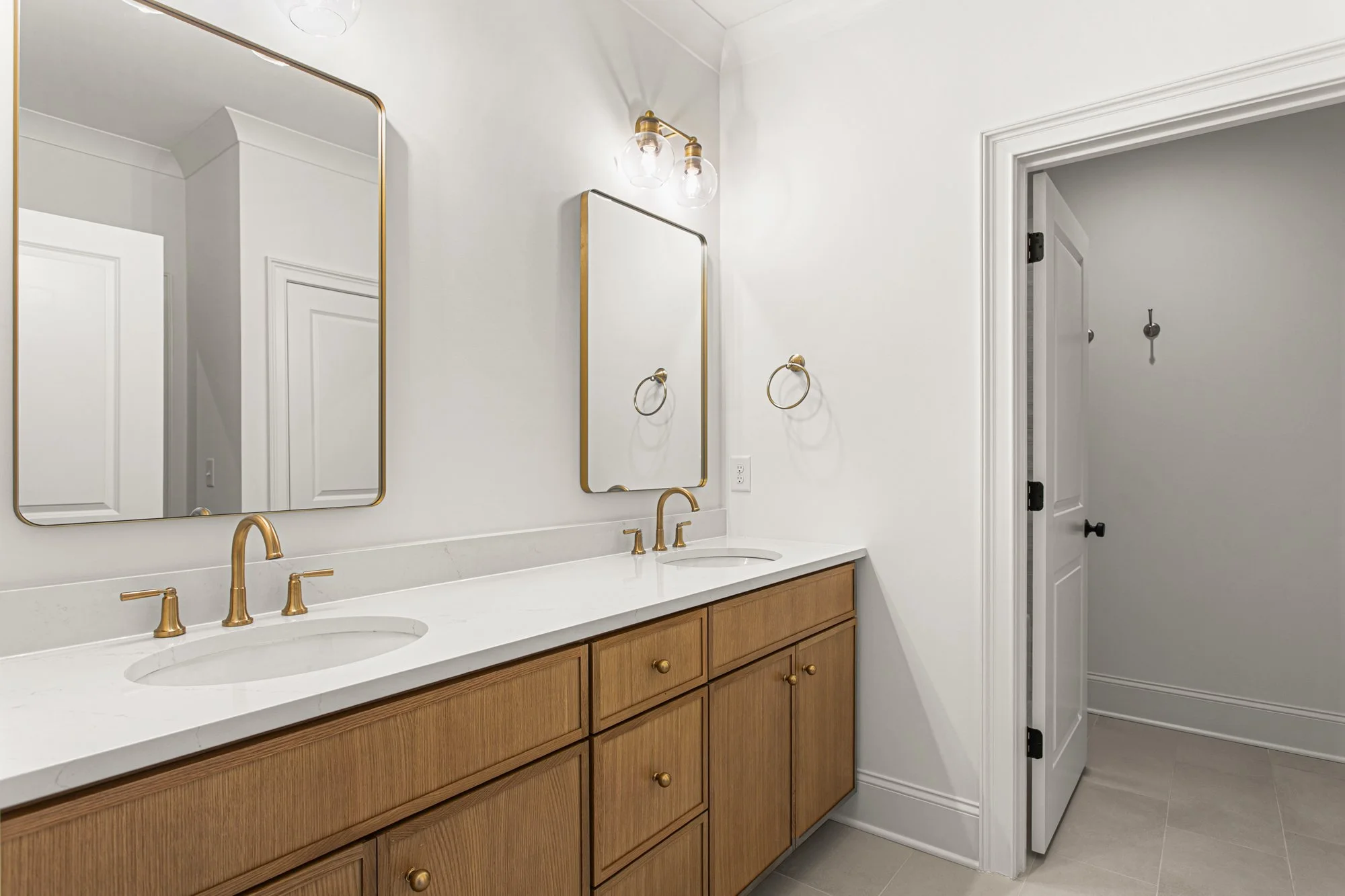 6388 Whitaker Trce-60.jpg