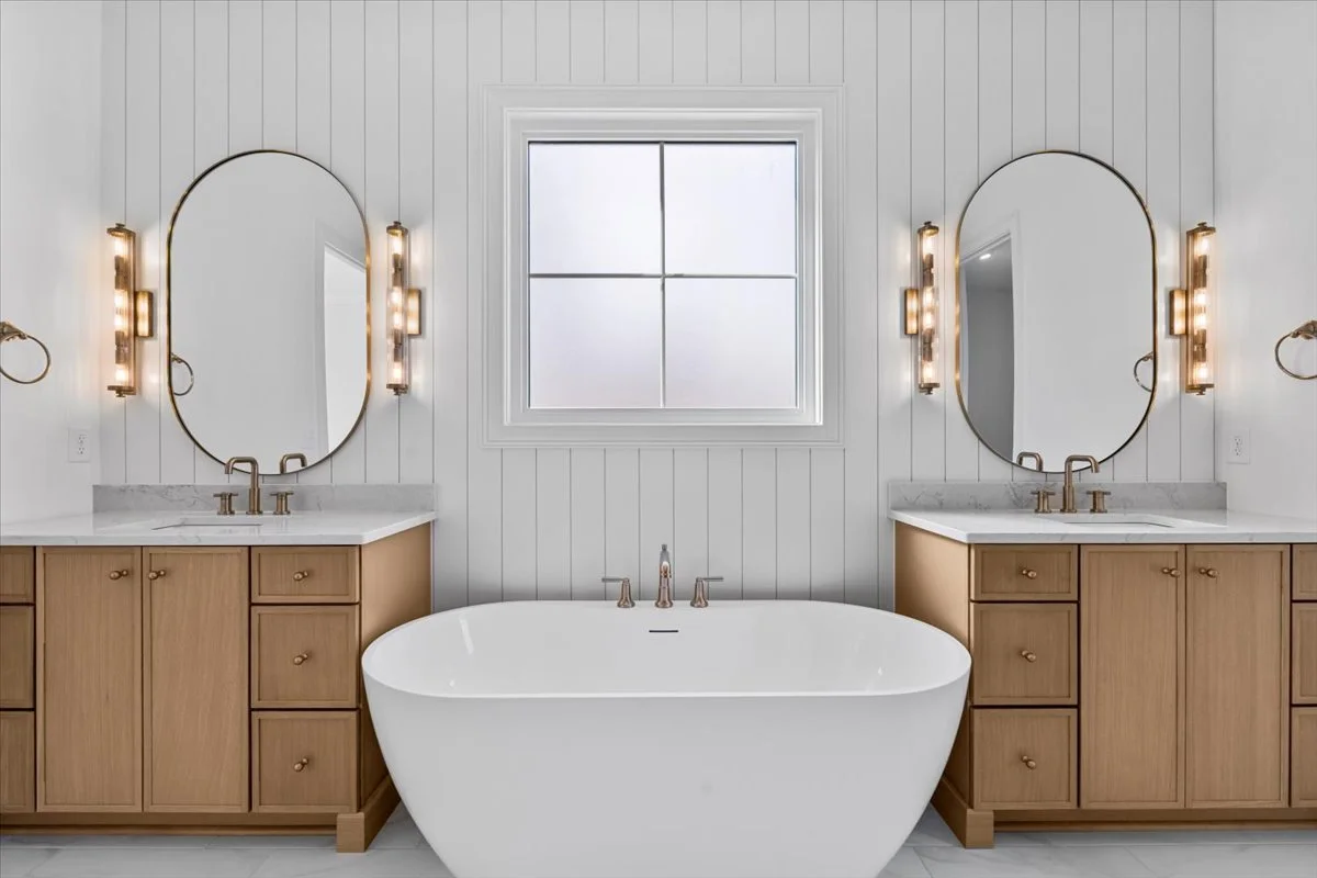 29-Megan 8105 Falcon-29.jpg