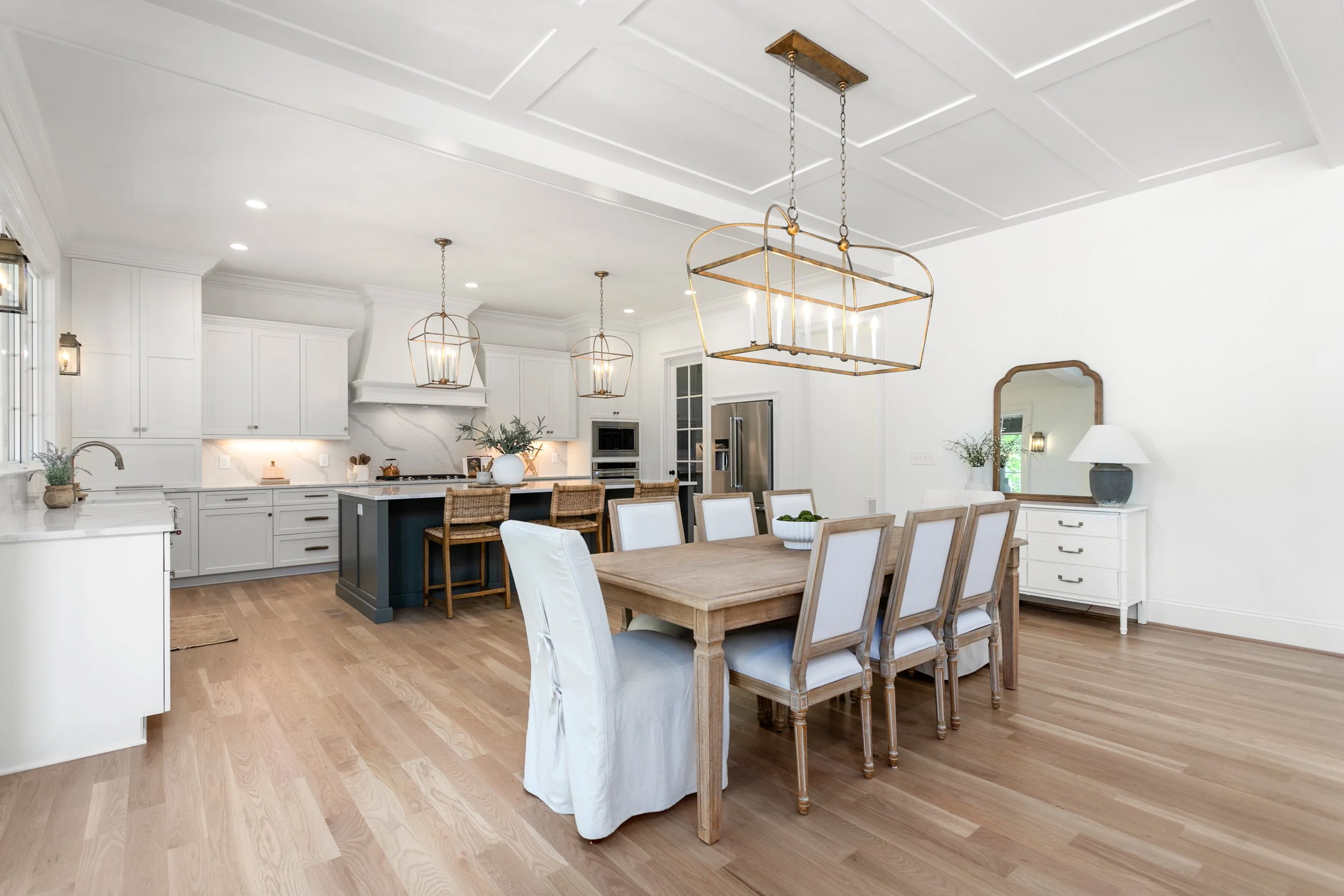 8198 Falcon Trail-12.jpg