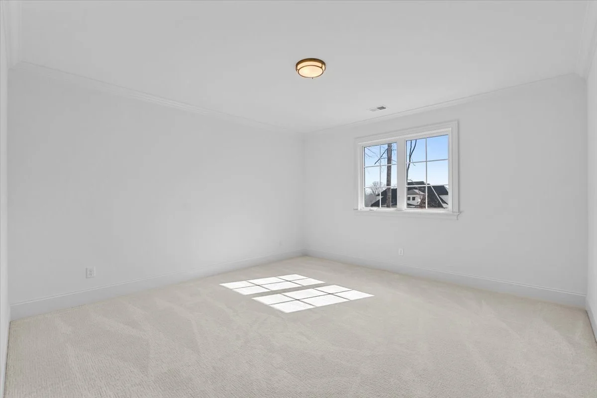 38-Megan 8105 Falcon-38.jpg