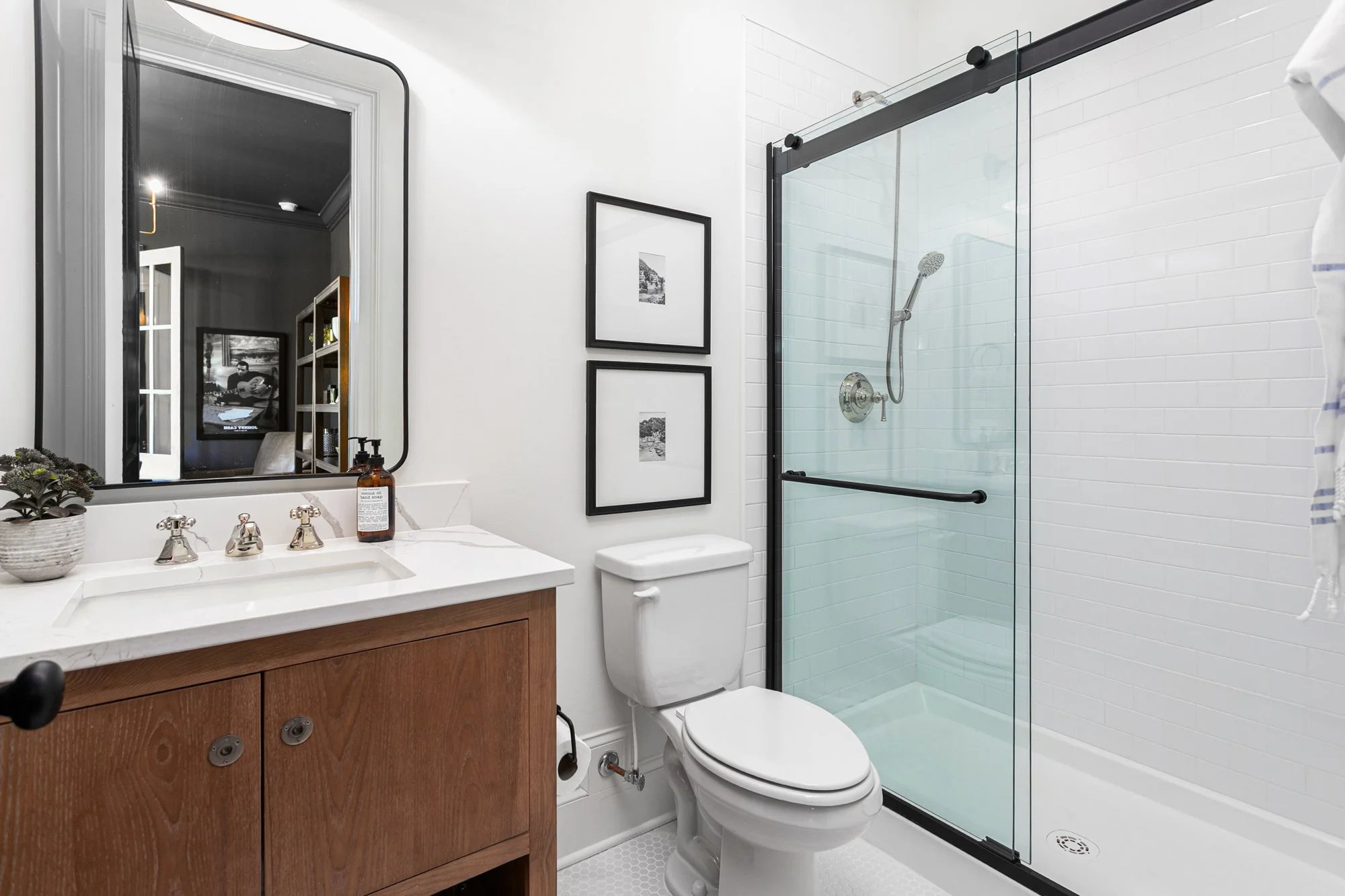 6765 Cold Water Ter-11.jpg