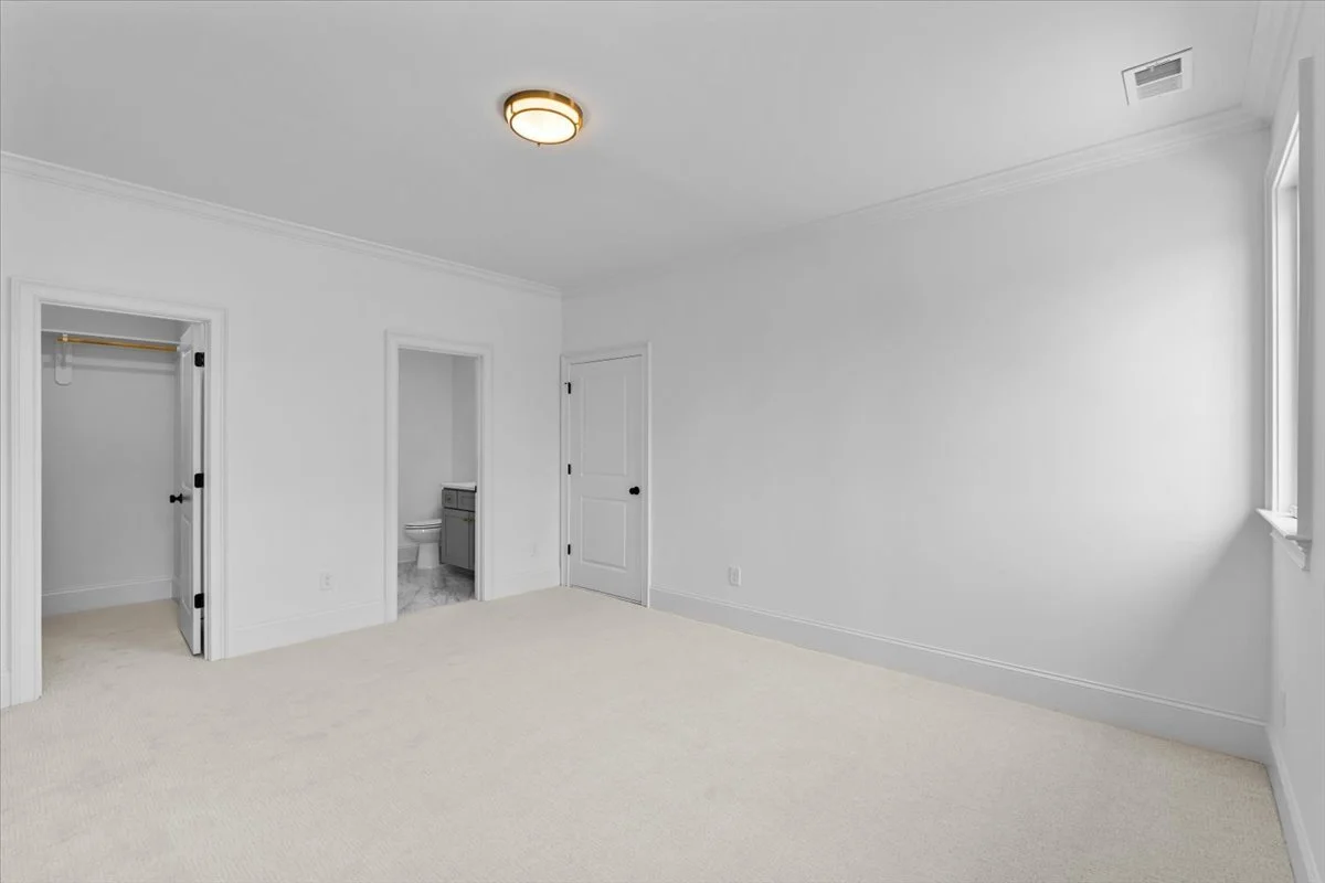 47-Megan 8105 Falcon-47.jpg