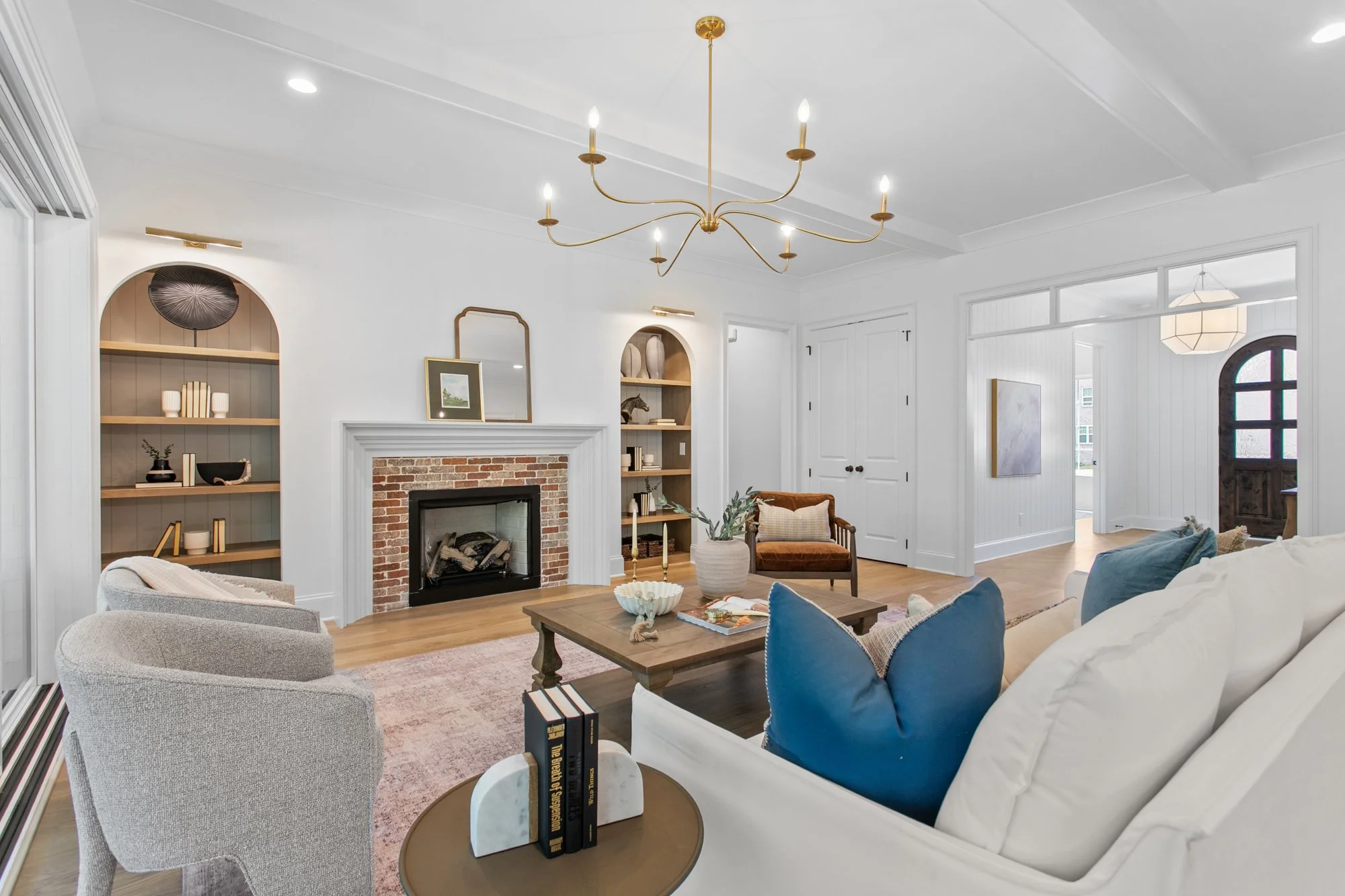 6388 Whitaker Trce-17.jpg