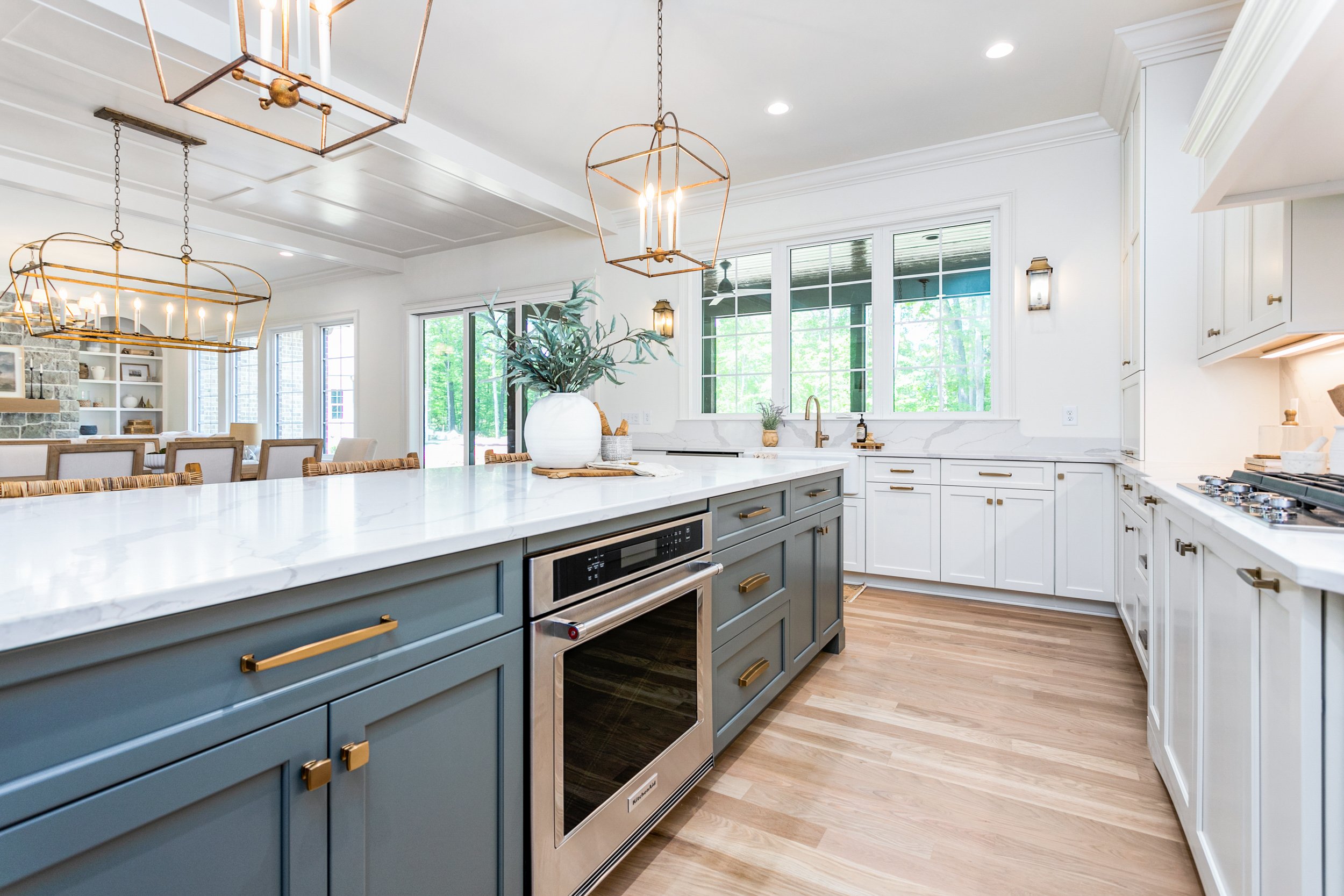 8198 Falcon Trail-20.jpg