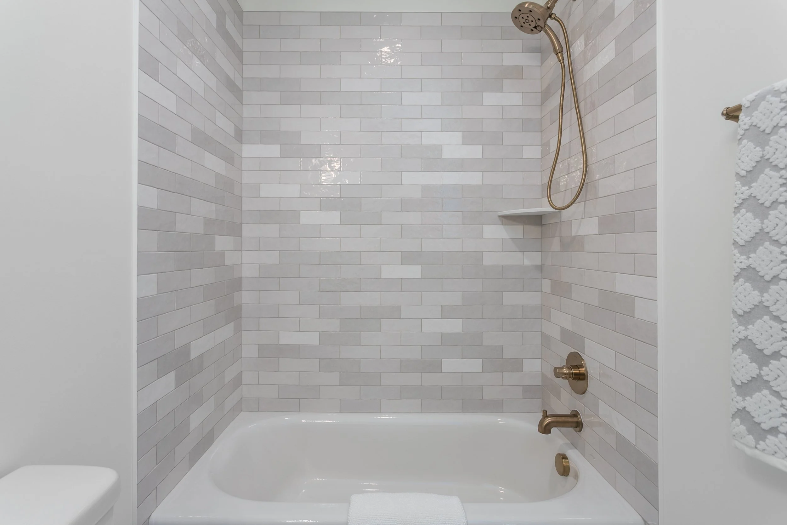 8198 Falcon Trail-48.jpg