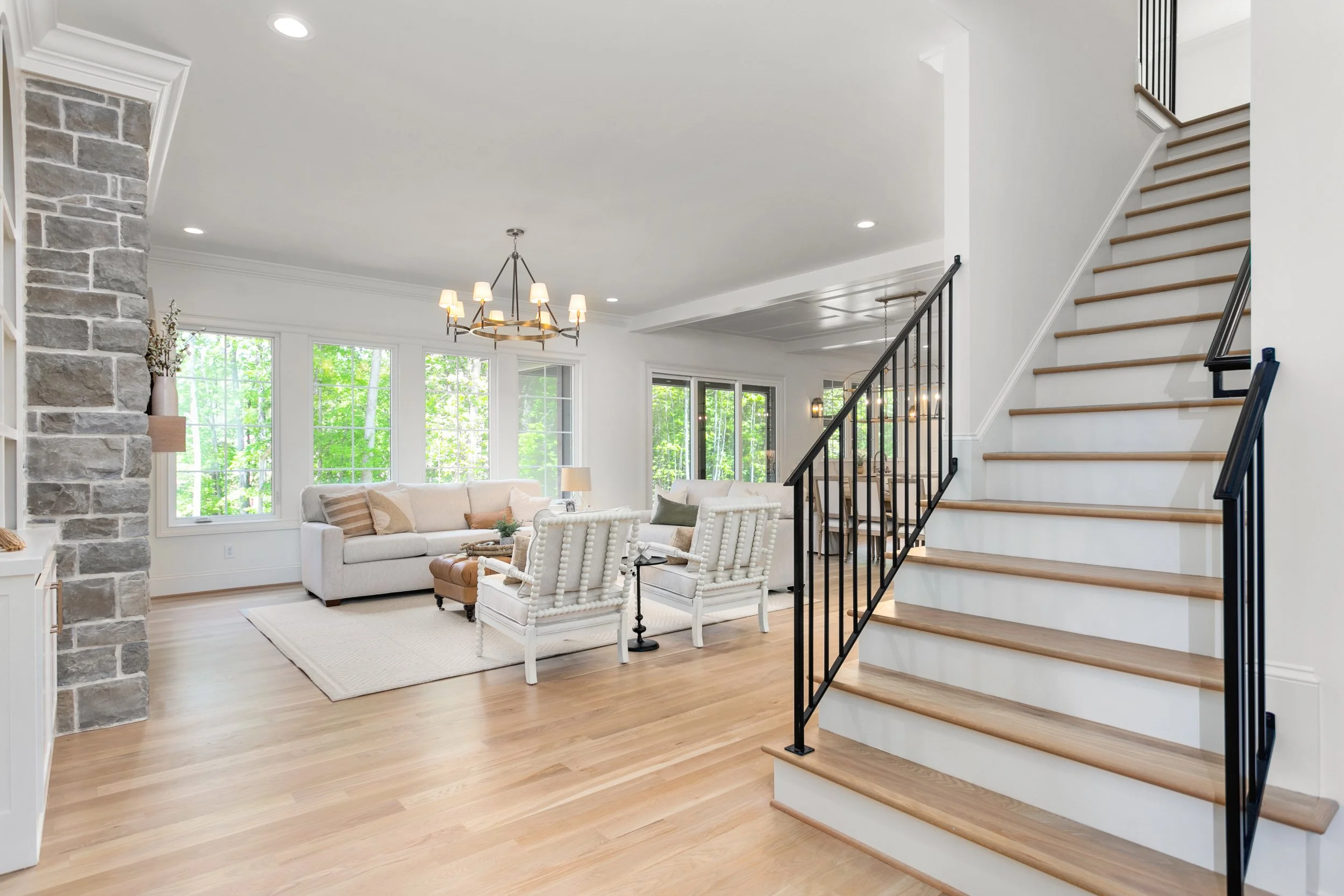 8198 Falcon Trail-7.jpg