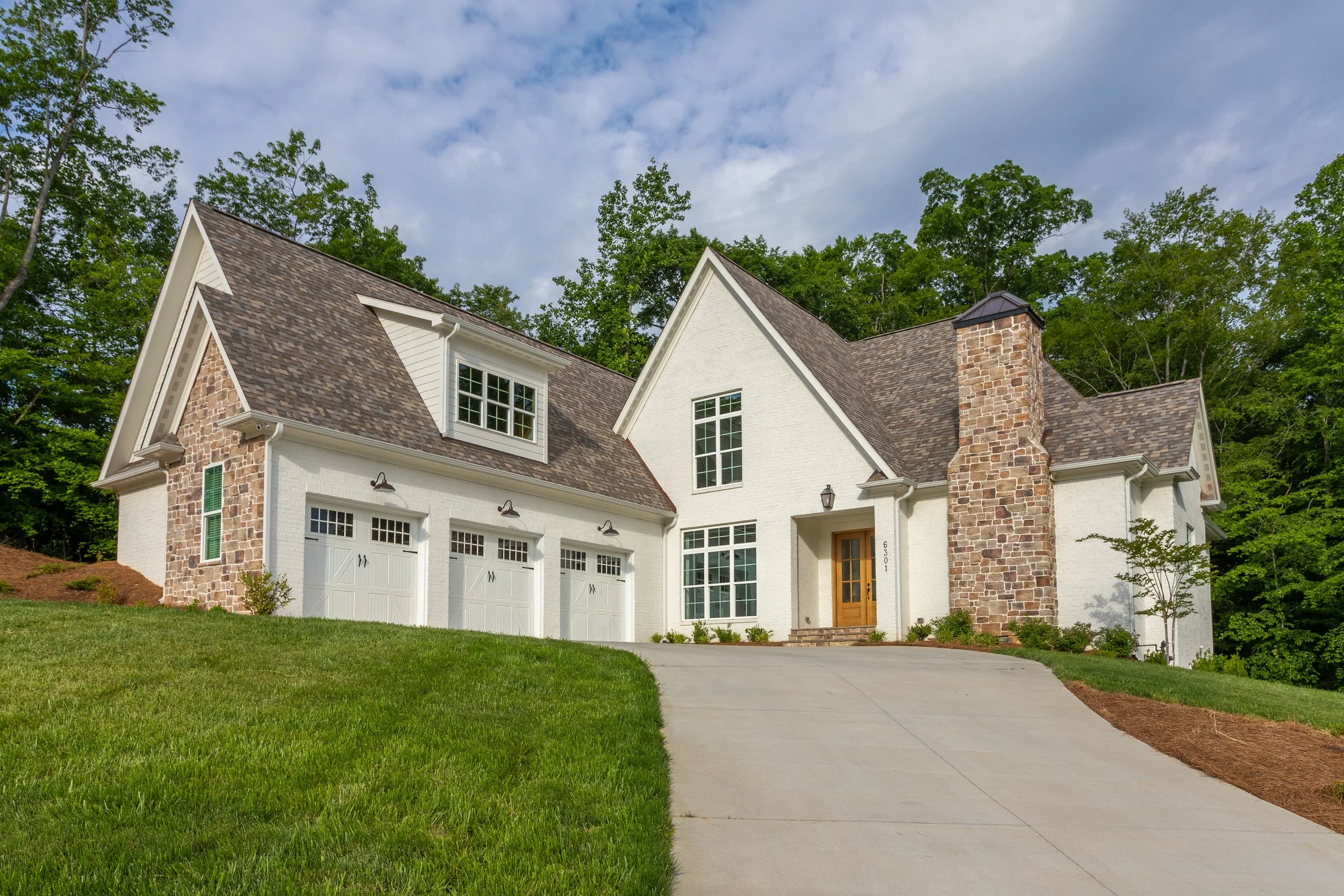 6301 Alley Ridge Way-1.jpg