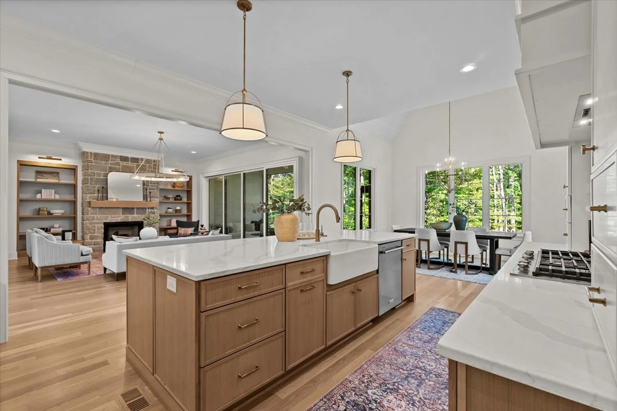 41-Megan 7784 Polar-10.jpg