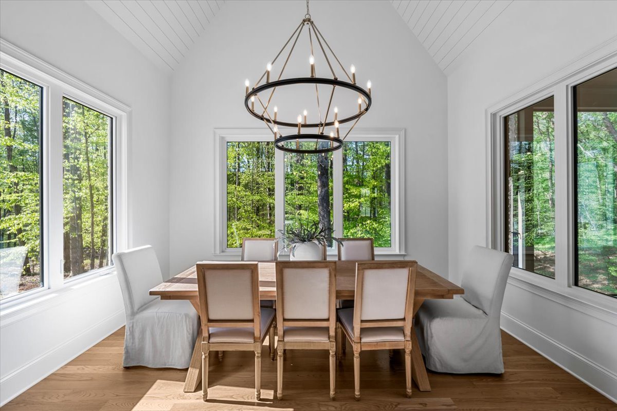 24-Megan 8199 Falcon-24.jpg