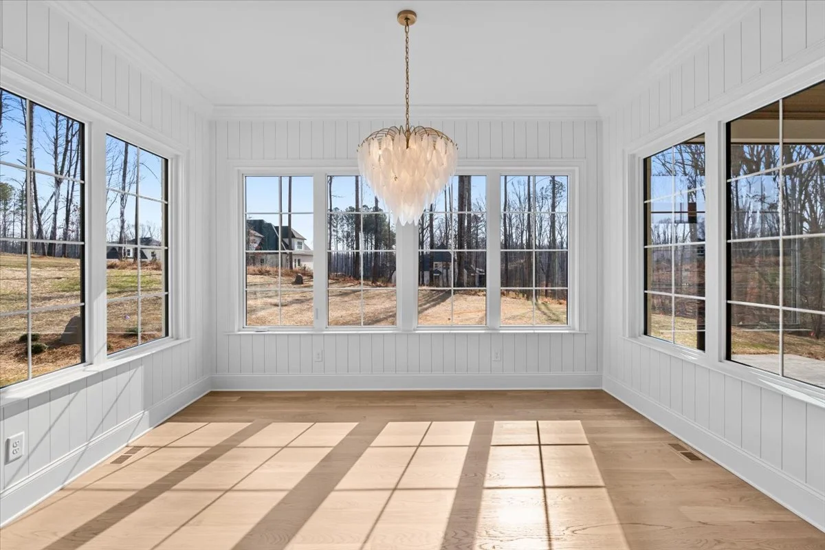 16-Megan 8105 Falcon-16.jpg