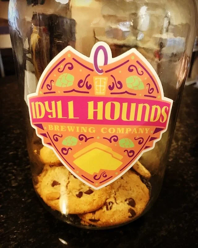 At the moment, digging our new cookie jar.
.
. .
. . 
#elevationmatters #30a #southwalton #santarosabeach #craftspirits #florida #everythingsbetteratsealevel #business #vodka #sealeveldogs #luckydogs #seaoatsmatter #cuveekitchen #chans #greatsouthern