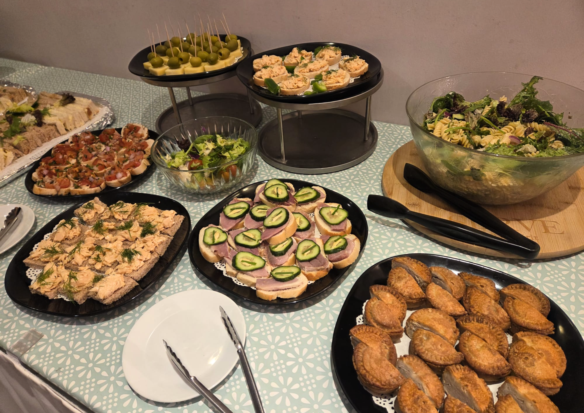 buffet photo landscape .png