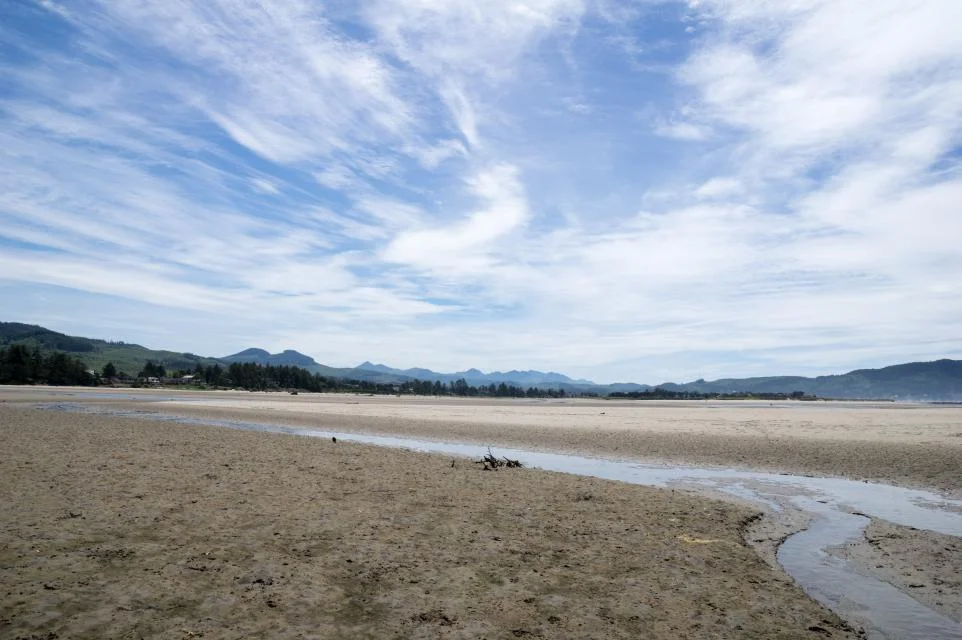 Enjoy the Scenery at Ocean Breeze