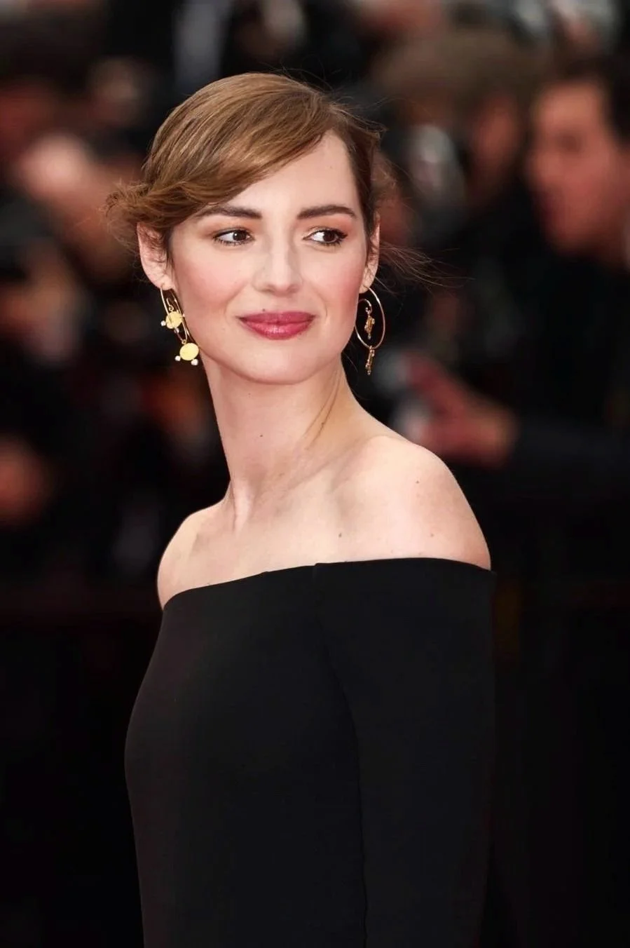 Louise Bourgoin Red Carpet Celebrity Make-Up by Elizabeth Hsieh Make-Up Artist London