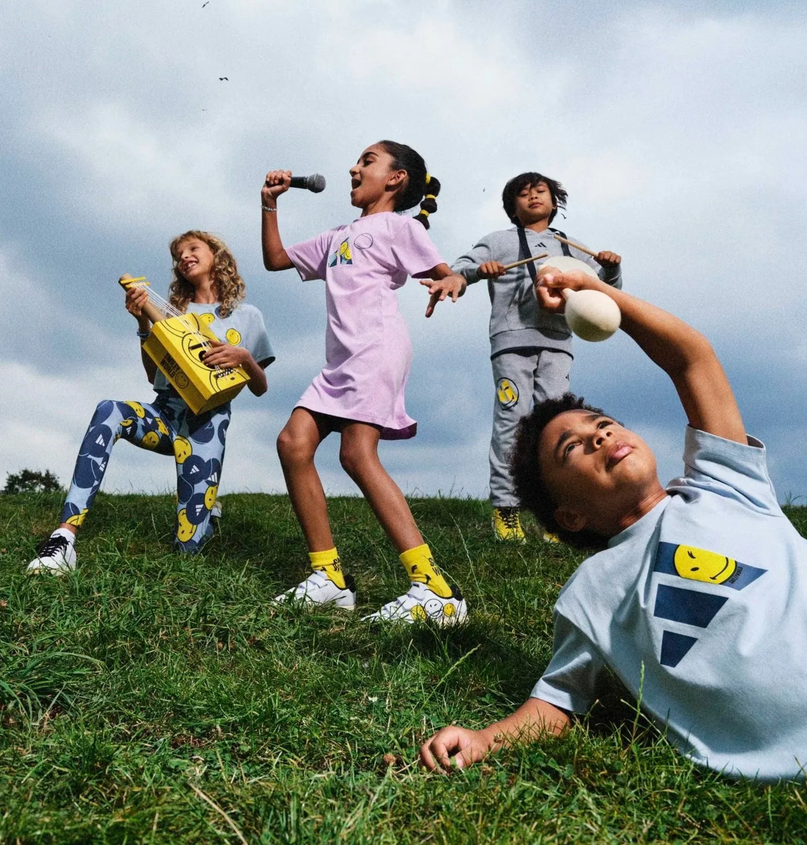 Adidas x Smiley World Sportswear Kids
