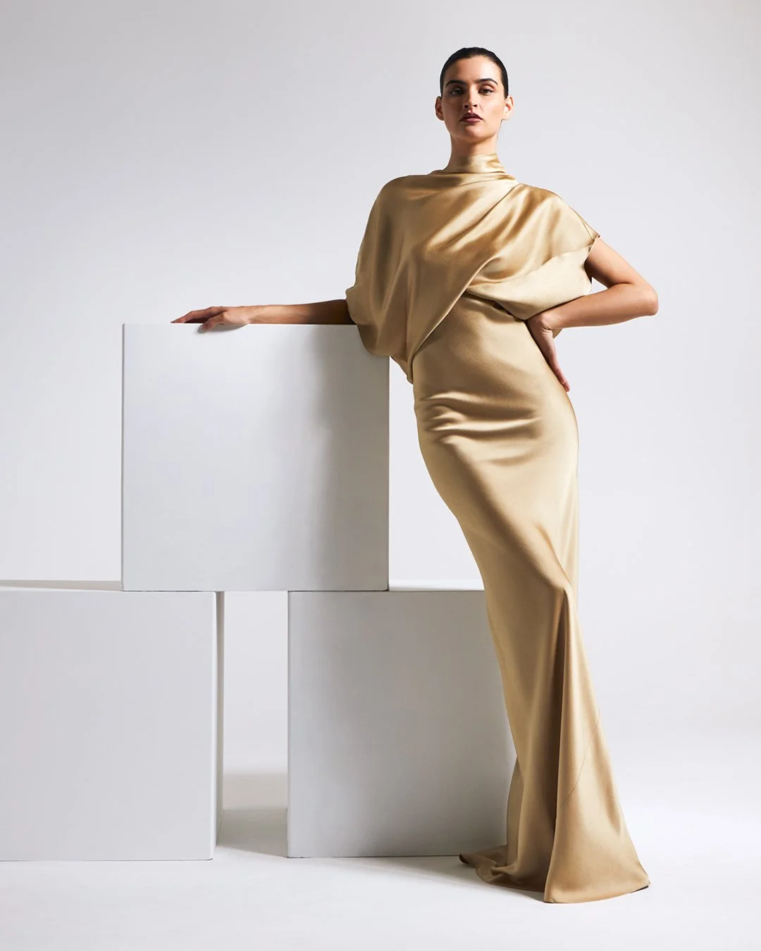 Astrapa Long Dress - Gold