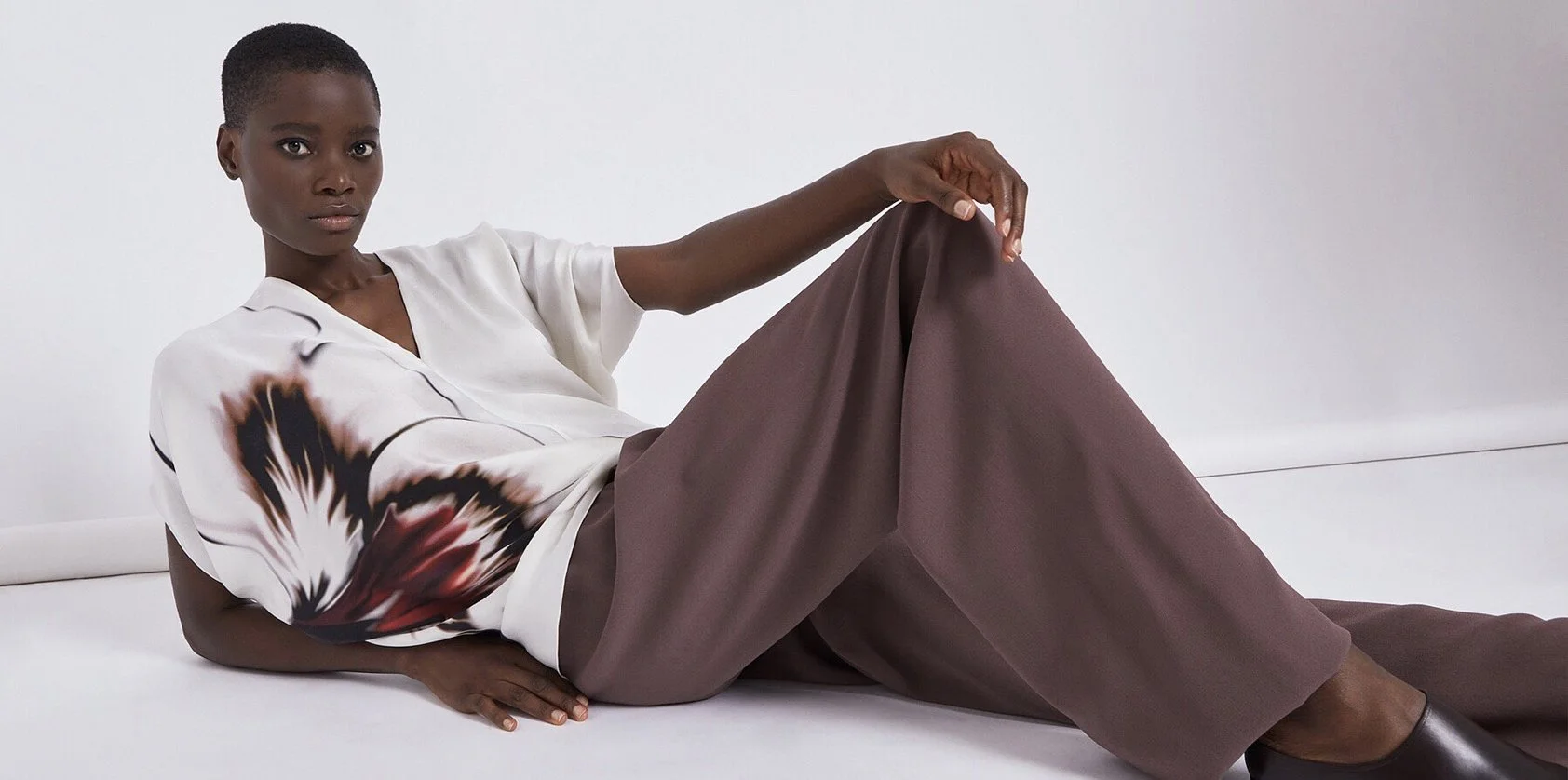 Galen Artwork Print Blouse and Oxford Trousers