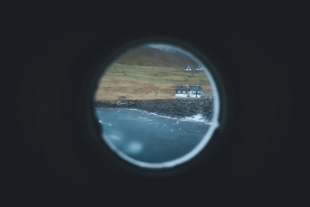  View from the ferry window on our way to Kalsoy 