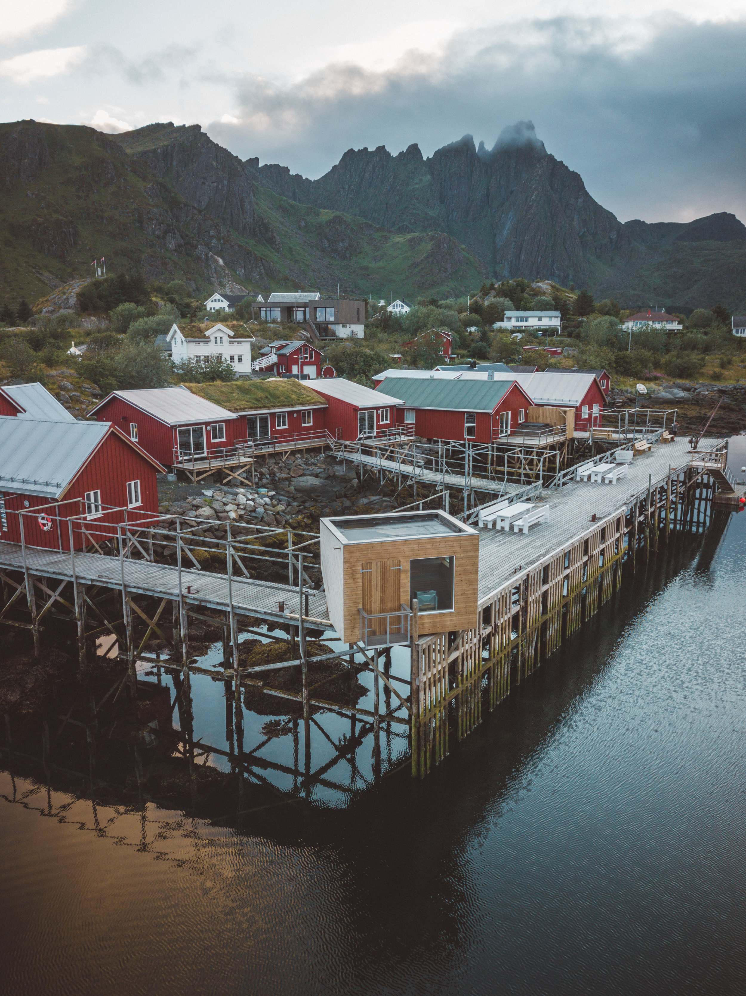  Hattvika Lodge, spot the sauna in the front 