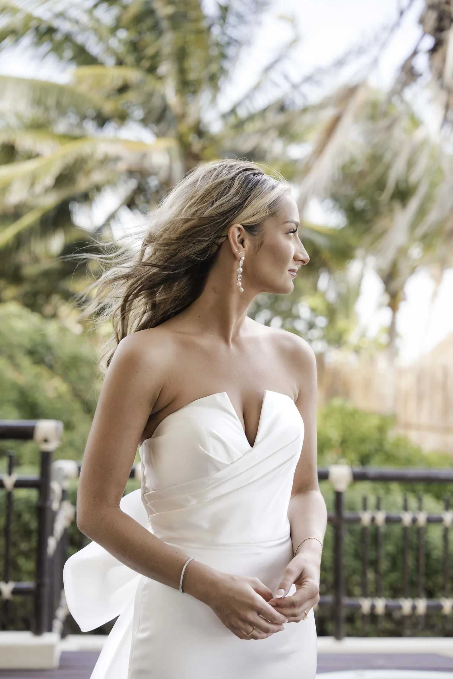 Wedding at Dreams Riviera Cancun Resort & Spa photographed by Arch Wedding Studio
